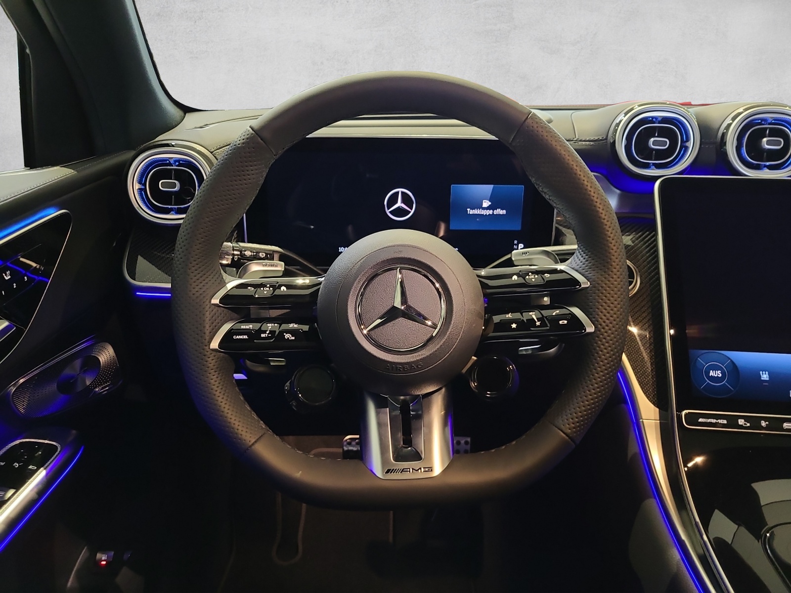 MERCEDES-BENZ GLC AMG 63 S e Performance Executive Edition 9G-Tronic-image-12