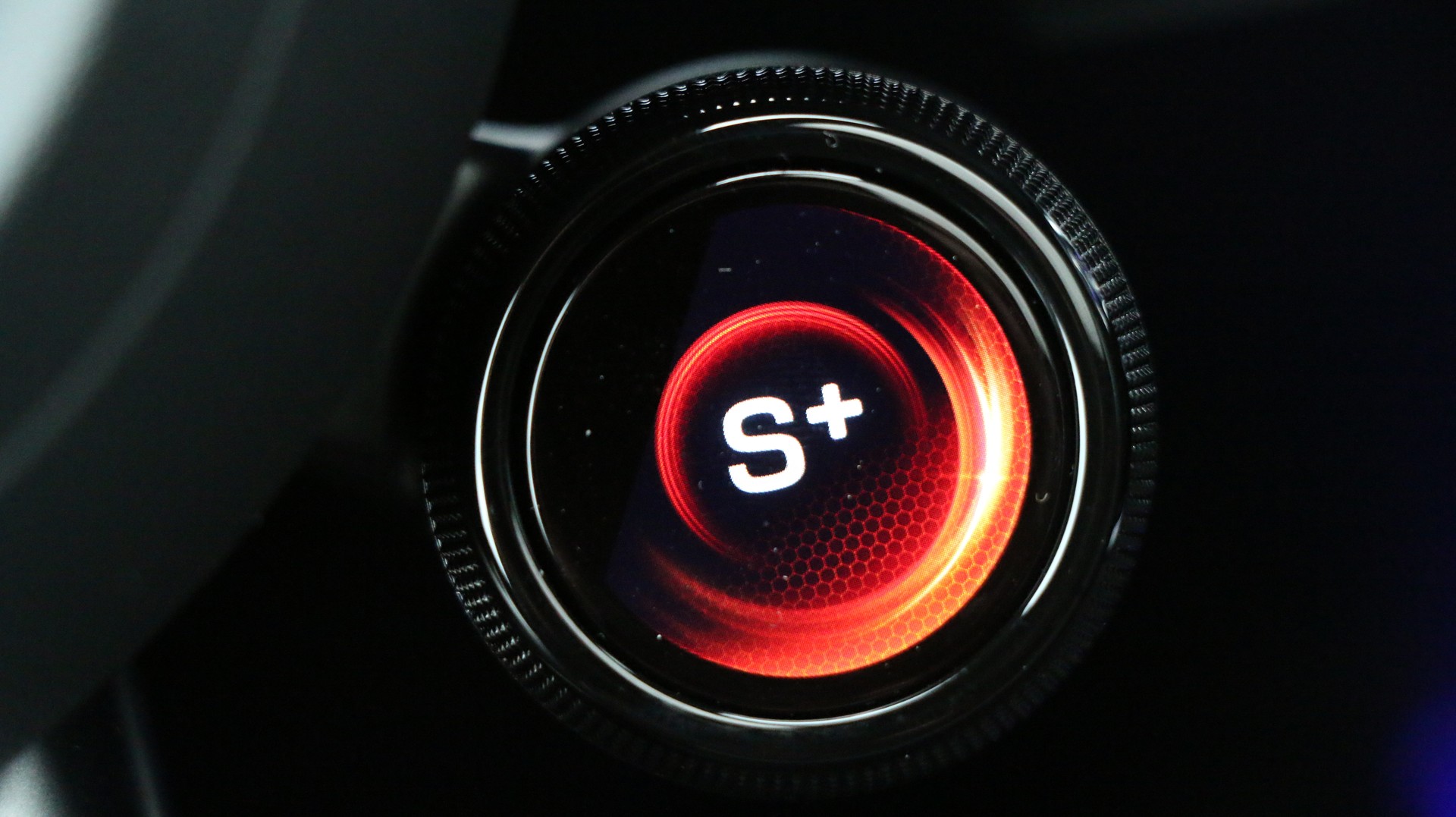 MERCEDES-BENZ GLA 35 AMG 4MATIC-image-8