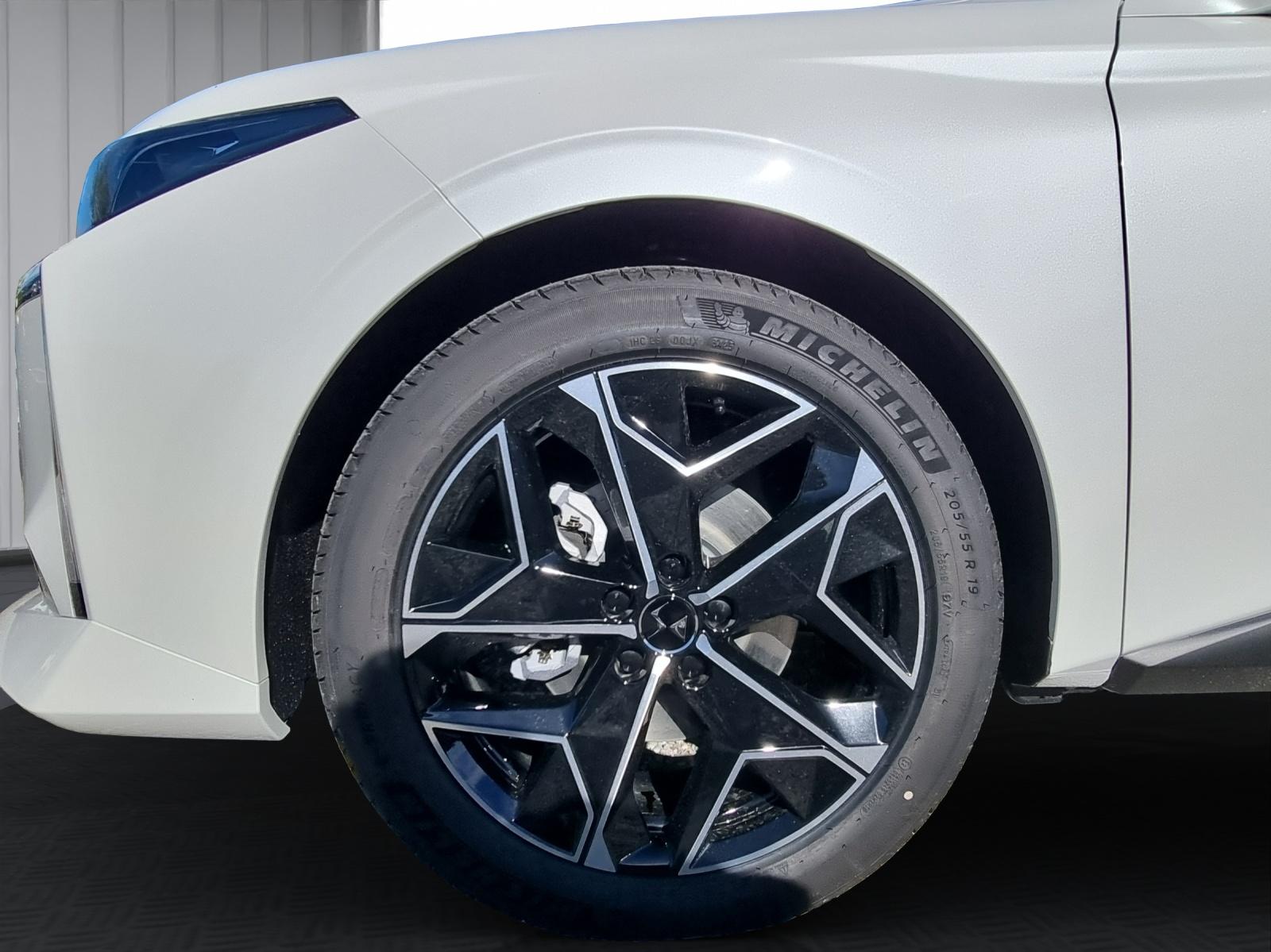 DS AUTOMOBILES DS4 No4 1.2 Hybrid Pallas-image-6