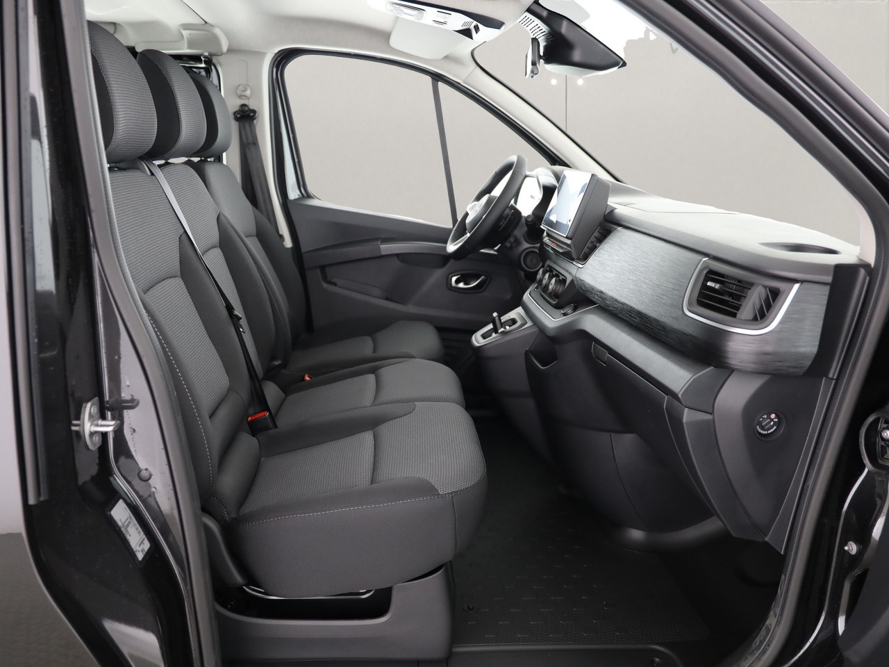 NISSAN Primastarr Kombi 2.8 t L1 H1 2.-image-6