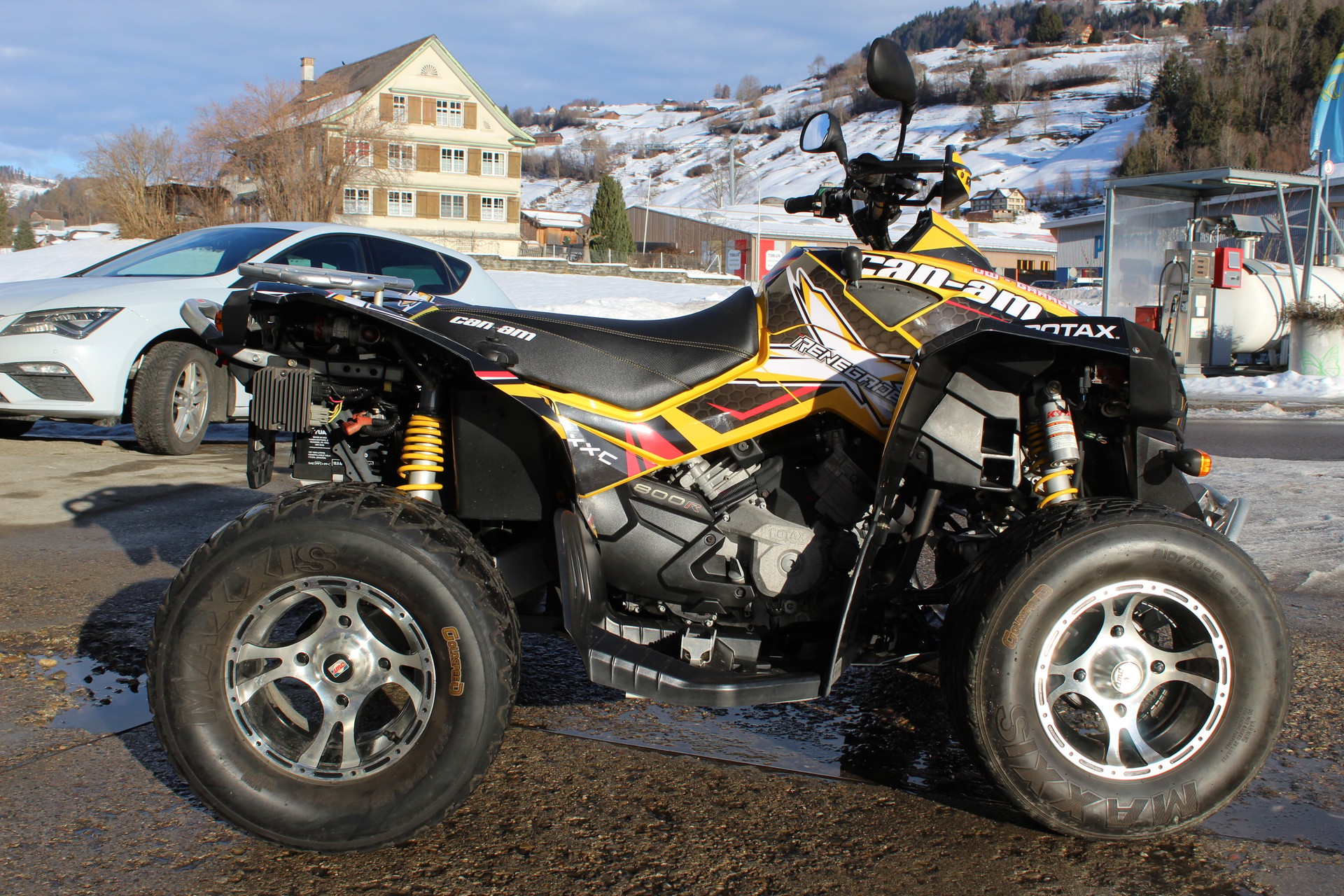 CAN-AM Renegade 800R 4x4-image-2