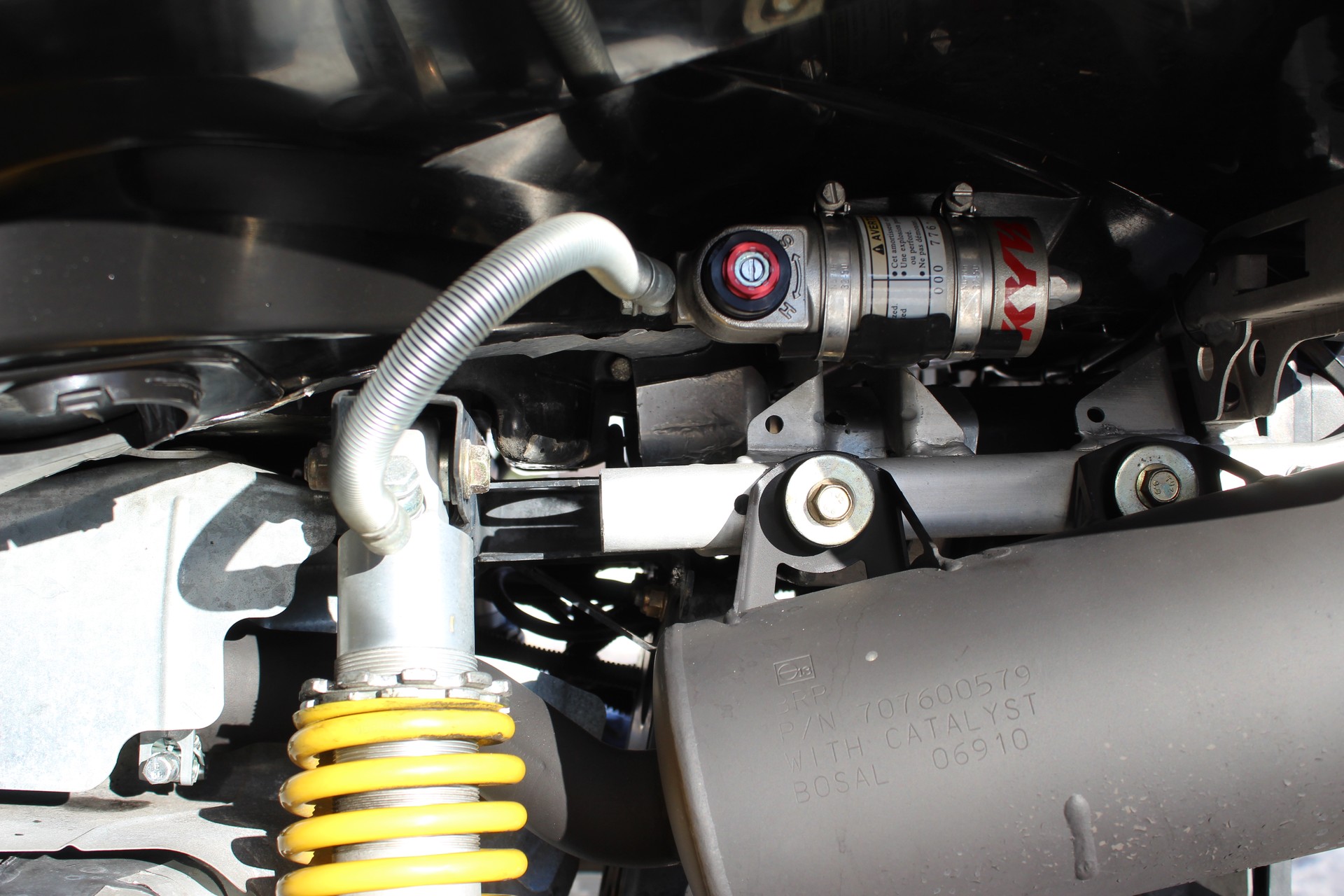CAN-AM Renegade 800R 4x4-image-5