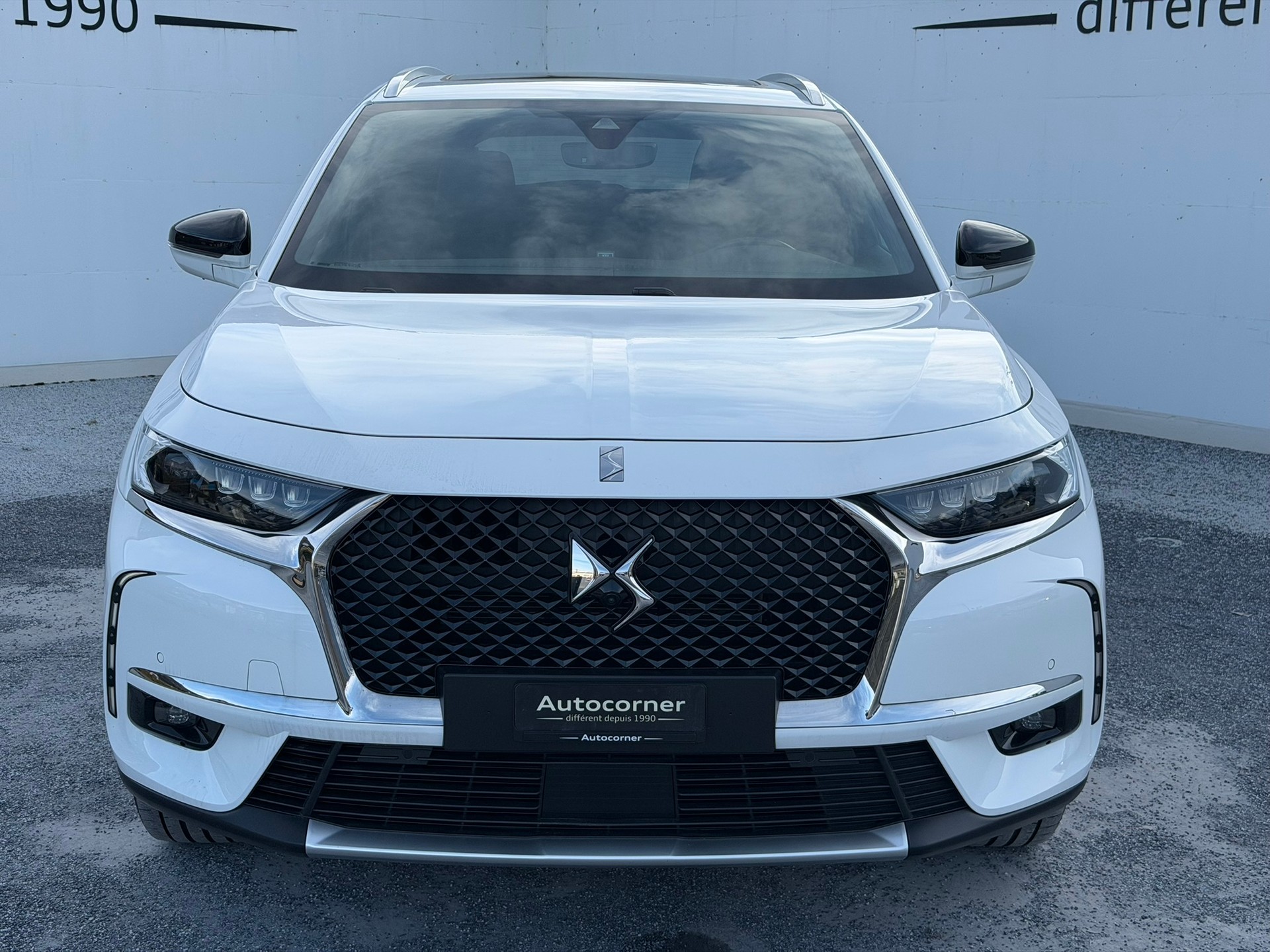 DS AUTOMOBILES DS 7 Crossback 1.6 PureTech Rivoli EAT8-showroom-element-1