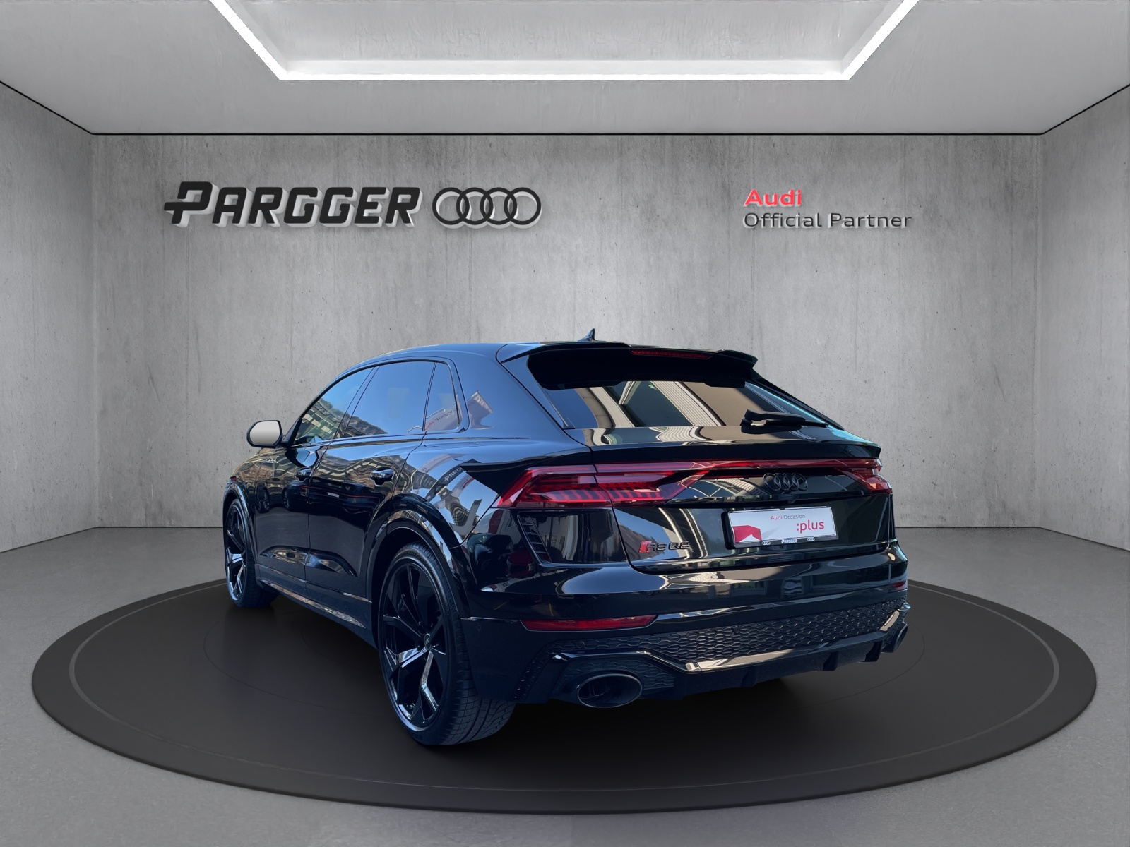 AUDI RSQ8 quattro-image-4