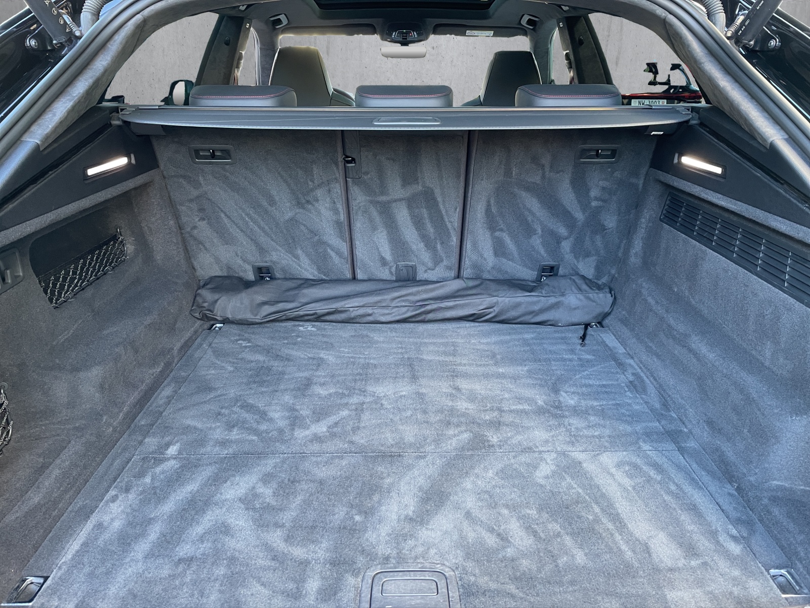 AUDI RSQ8 quattro-image-14
