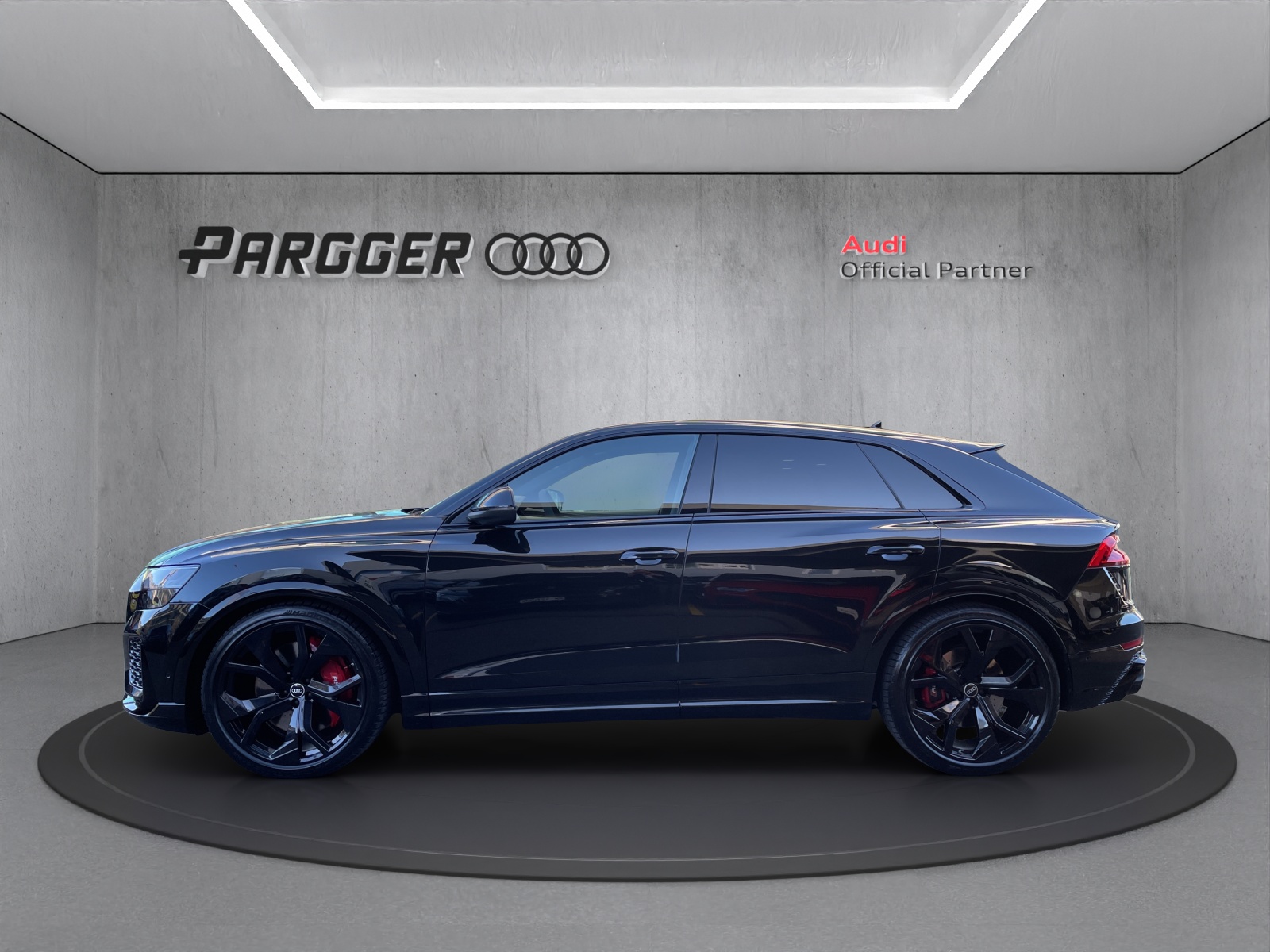 AUDI RSQ8 quattro-showroom-element-2