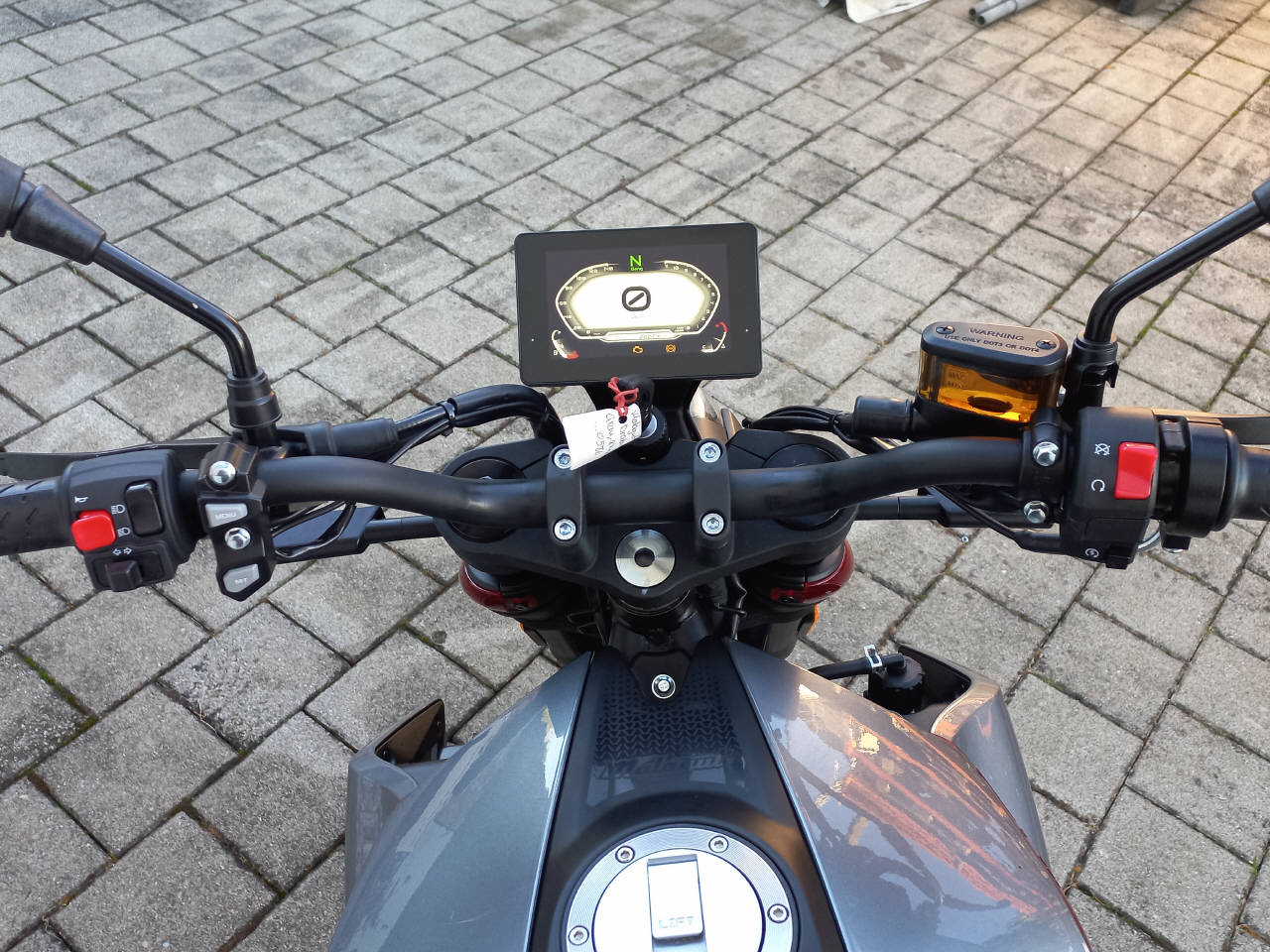 MALAGUTI Drakon 125 ABS-image-5