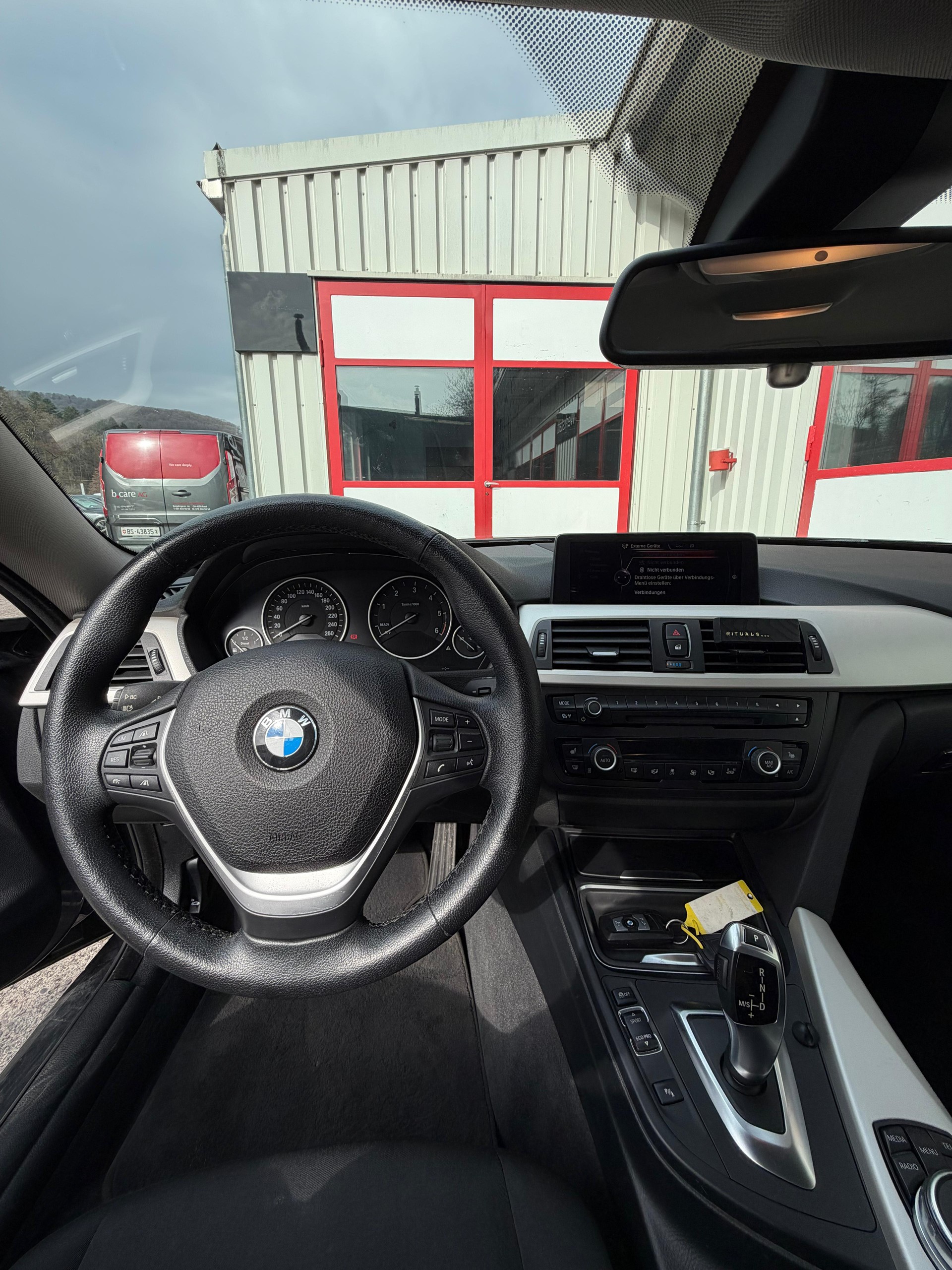 BMW 420d Coupé Steptronic-image-7