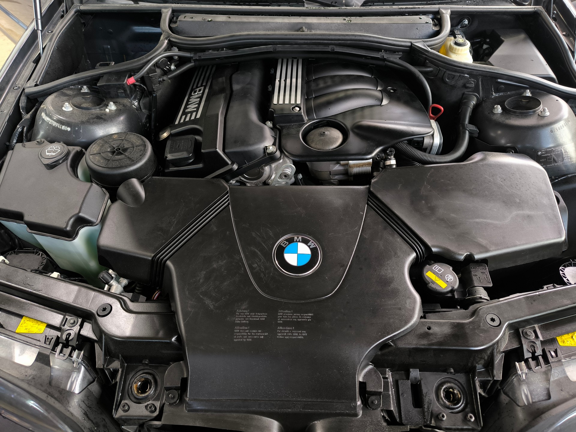 BMW 318Ci Cabriolet Advantage-image-4