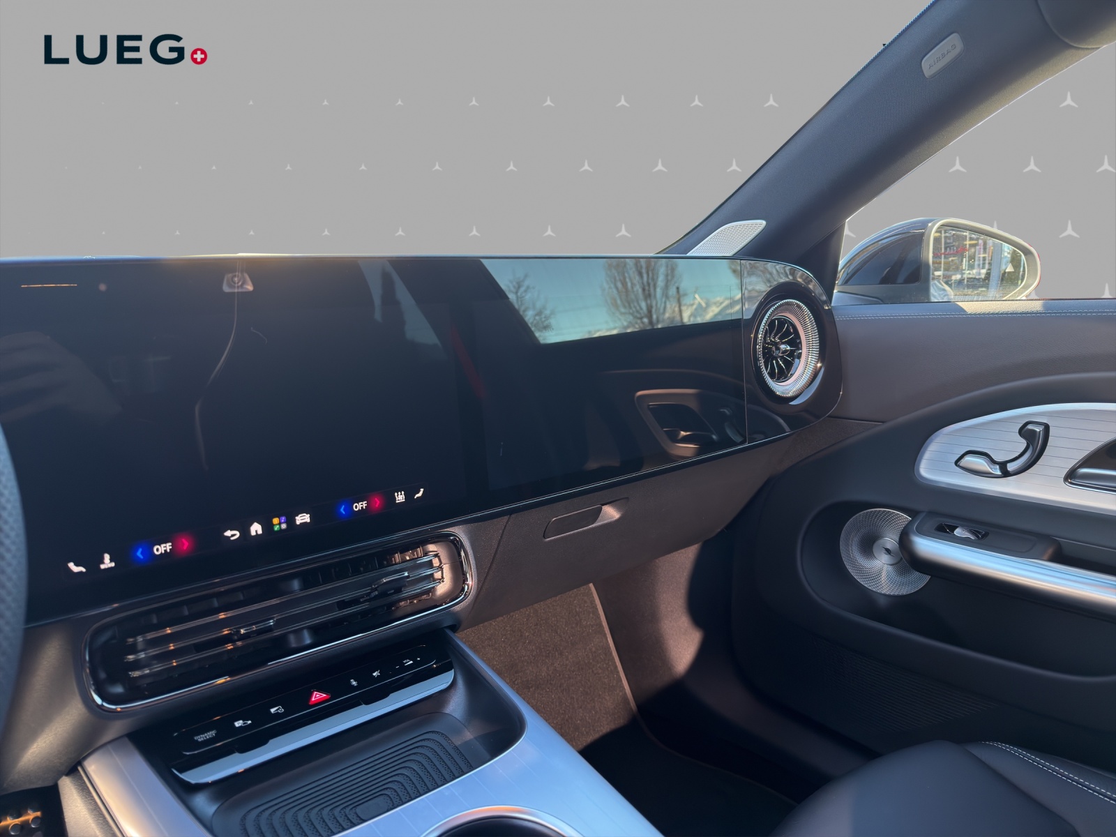 MERCEDES-BENZ CLA Shooting Brake 350 4Matic 85 kWh EQ-image-10