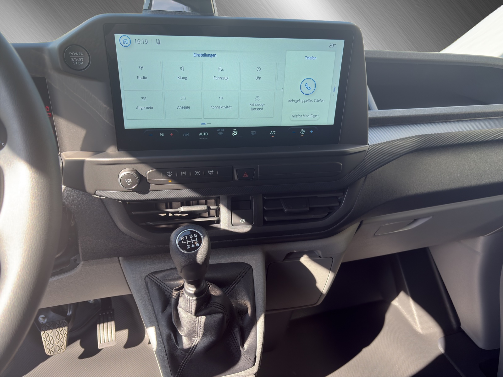 FORD Transit Custom Van 280 L1 2.0 EcoBlue Trend-image-12