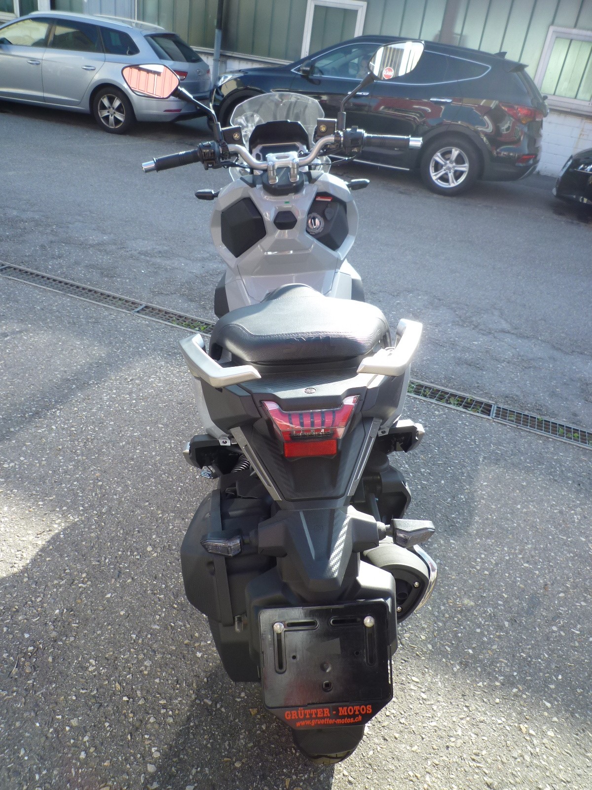 SYM ADX 125 ABS TCS-image-3