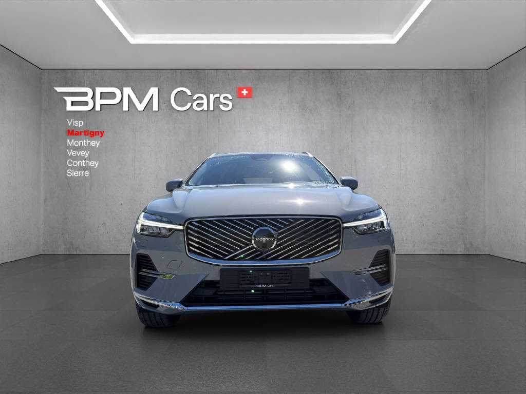 VOLVO XC60 2.0 T6 TE Ultra Bright eAWD-showroom-element-1