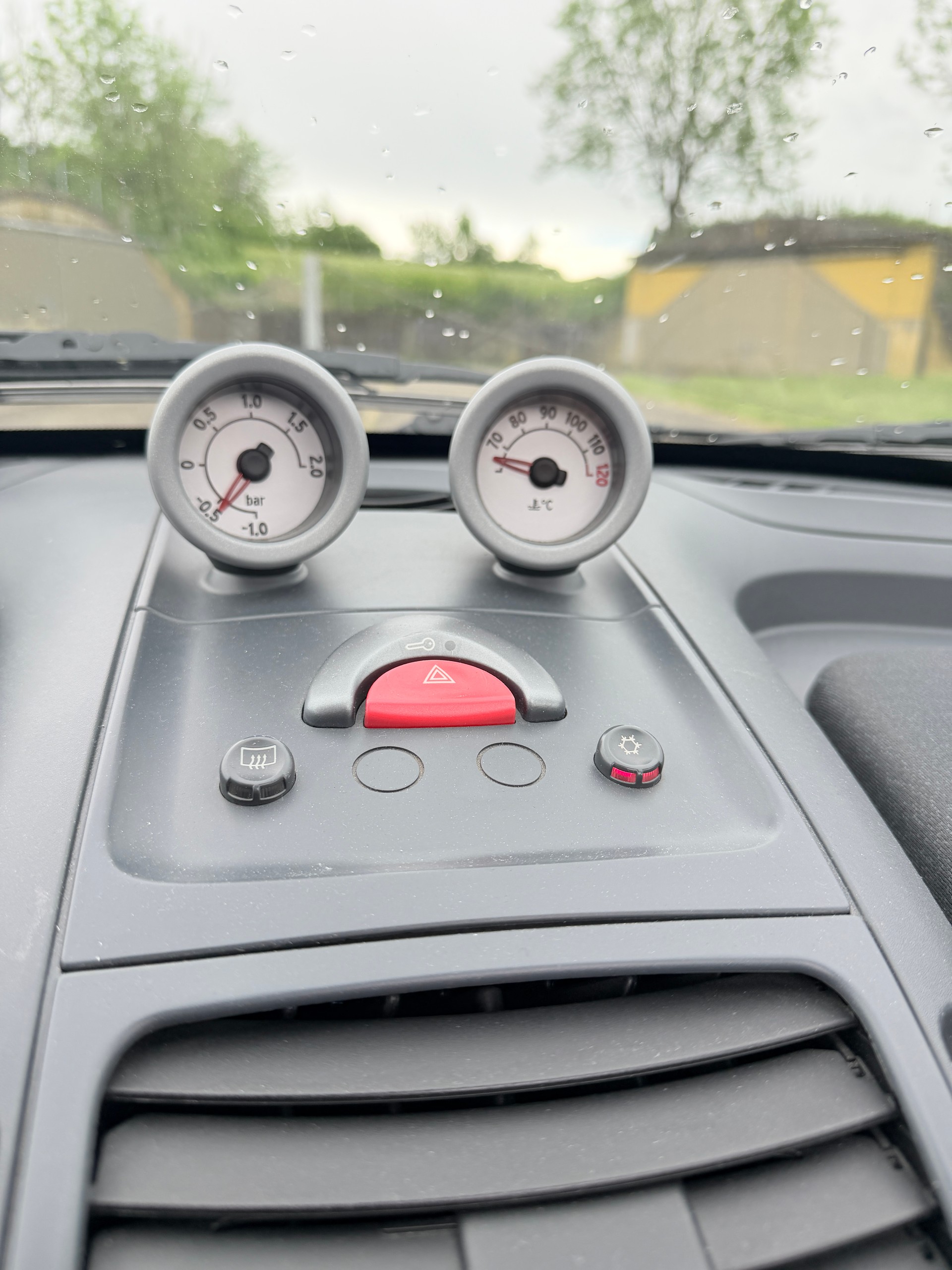 SMART roadster-image-10
