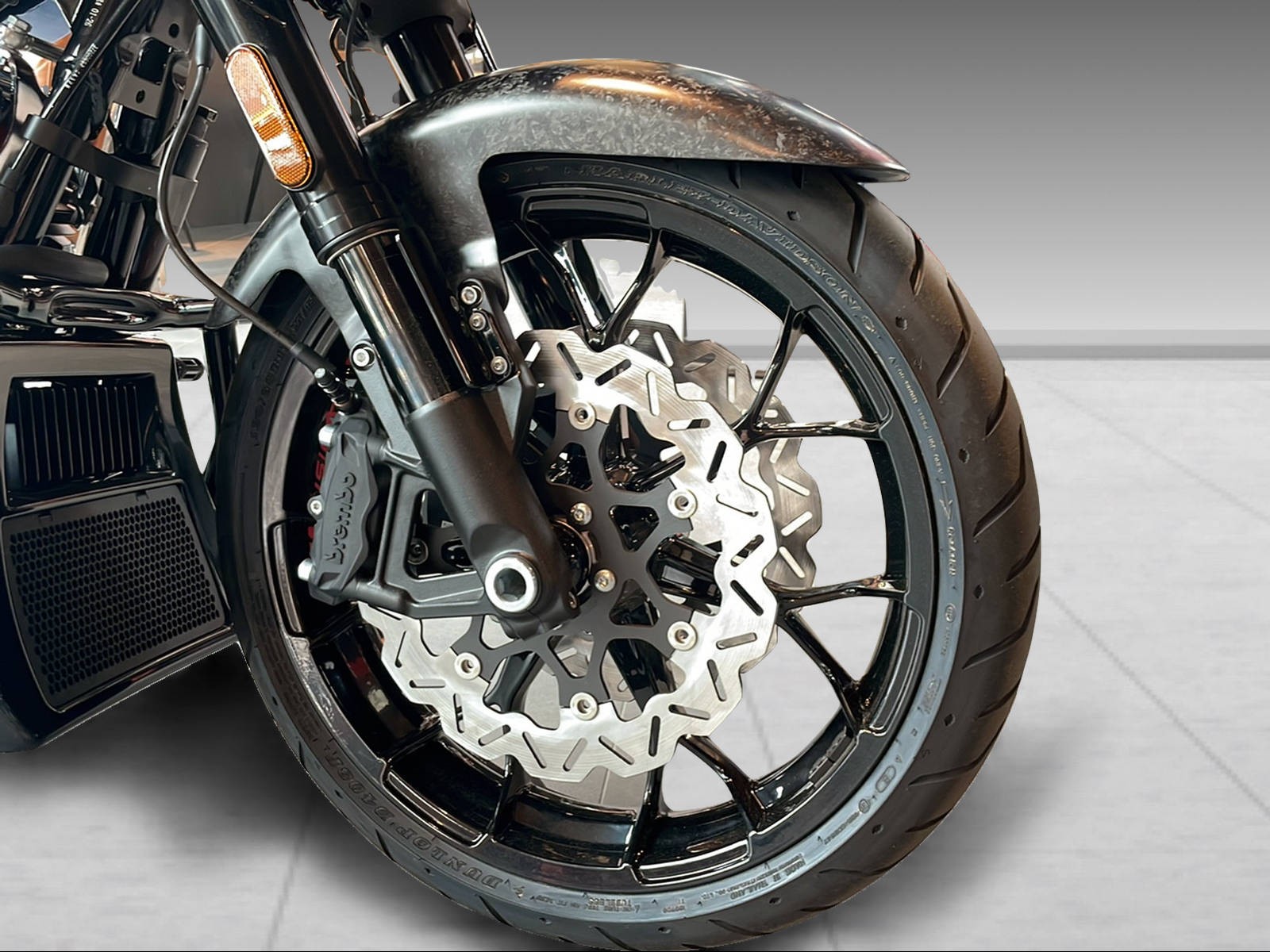 HARLEY-DAVIDSON FLHXSTSE CVO Street Glide ST 121-image-7