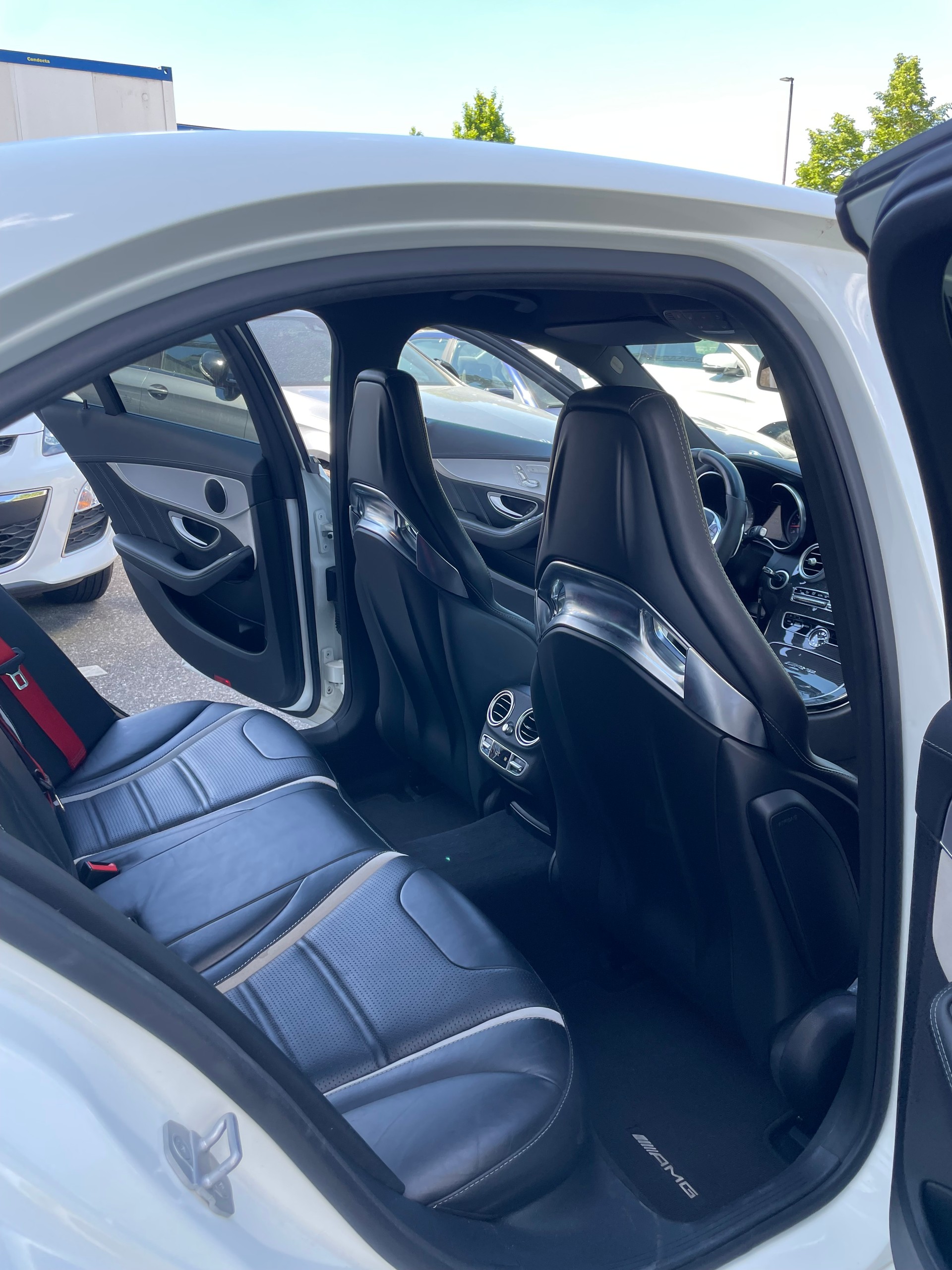 MERCEDES-BENZ C 63 S AMG Speedshift *Ohne OPF*-image-19