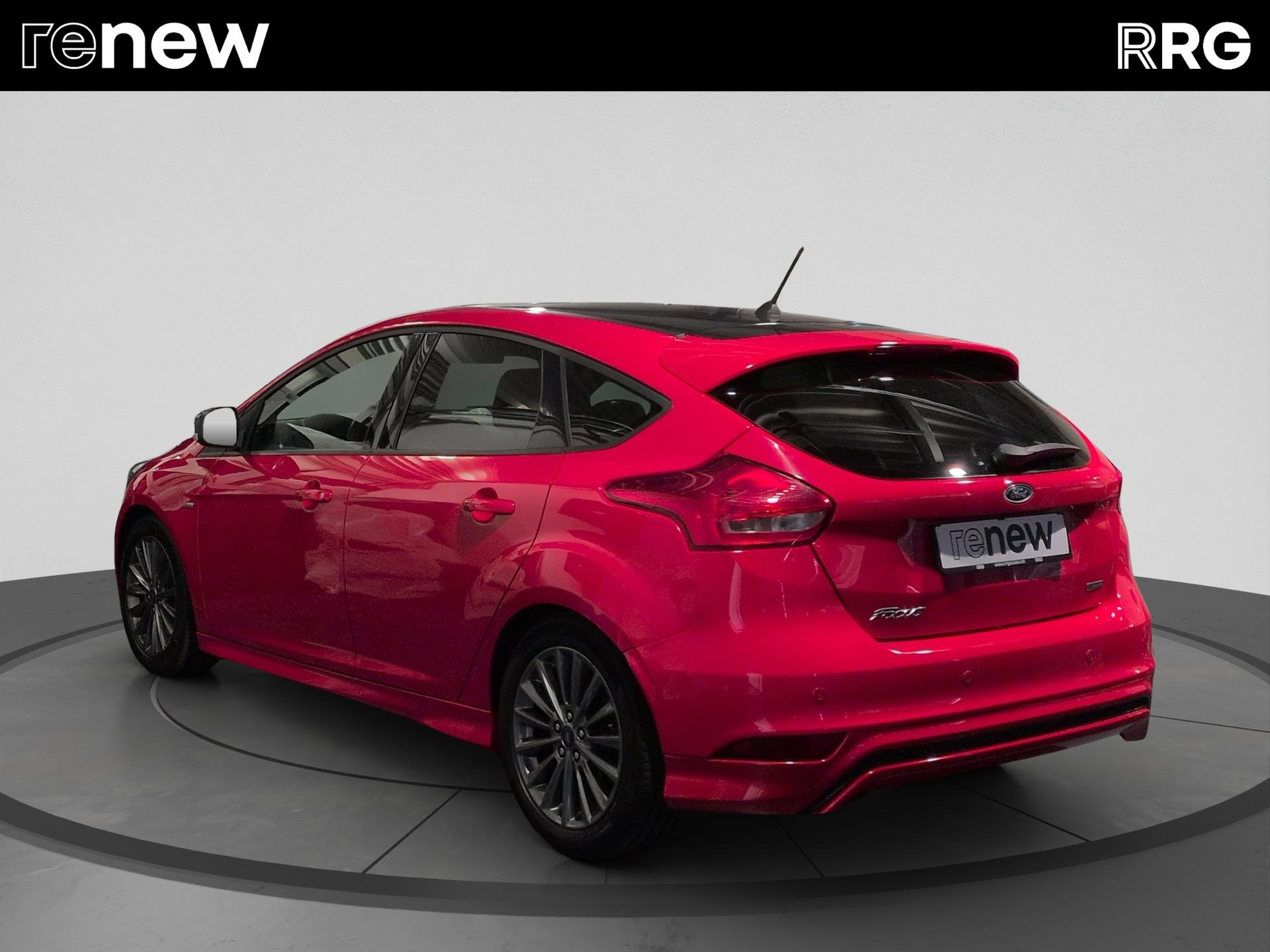 FORD Focus 1.0 SCTi ST Line-image-4