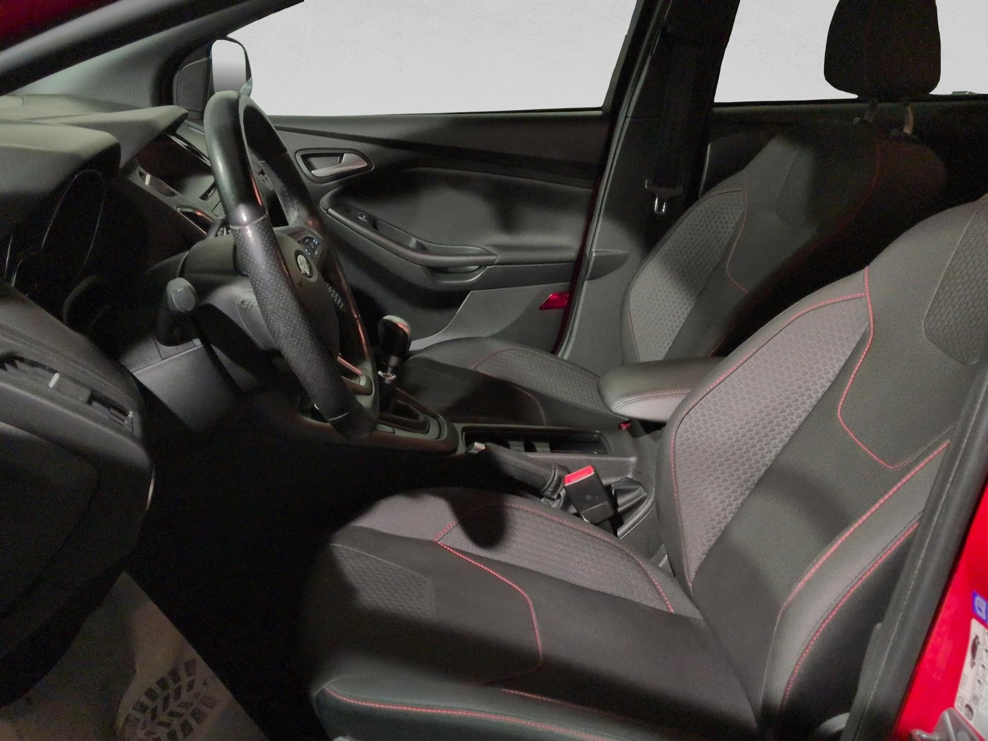 FORD Focus 1.0 SCTi ST Line-image-8