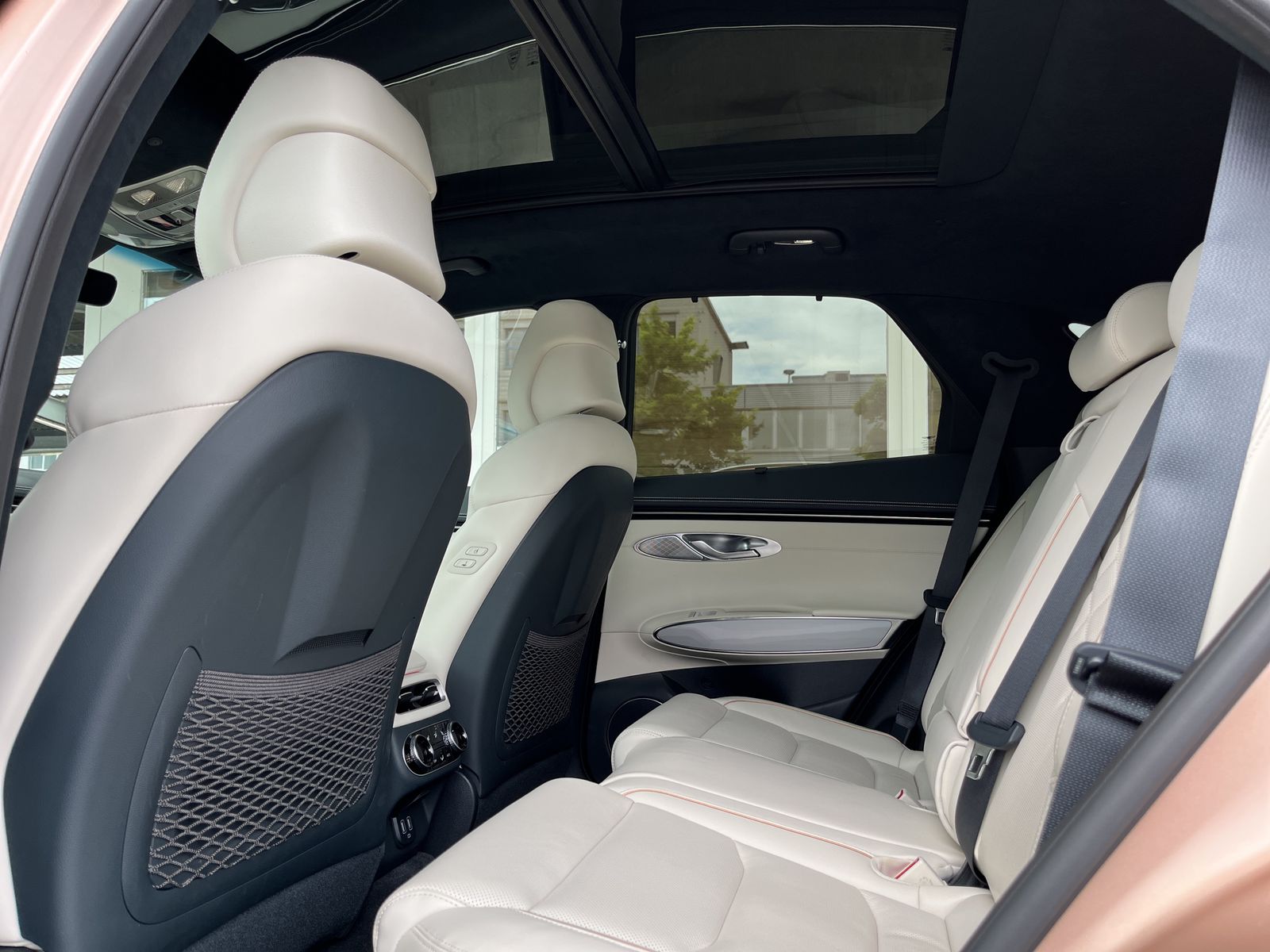 GENESIS GV70 Electrified Sport kWh 77,4 AWD-image-10