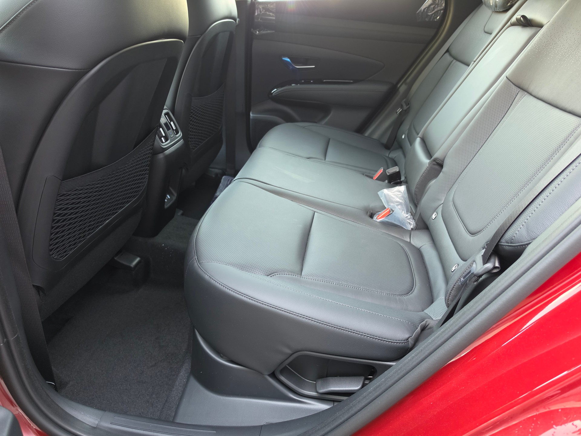HYUNDAI Tucson 1.6HEV Vertex SwEd-image-4
