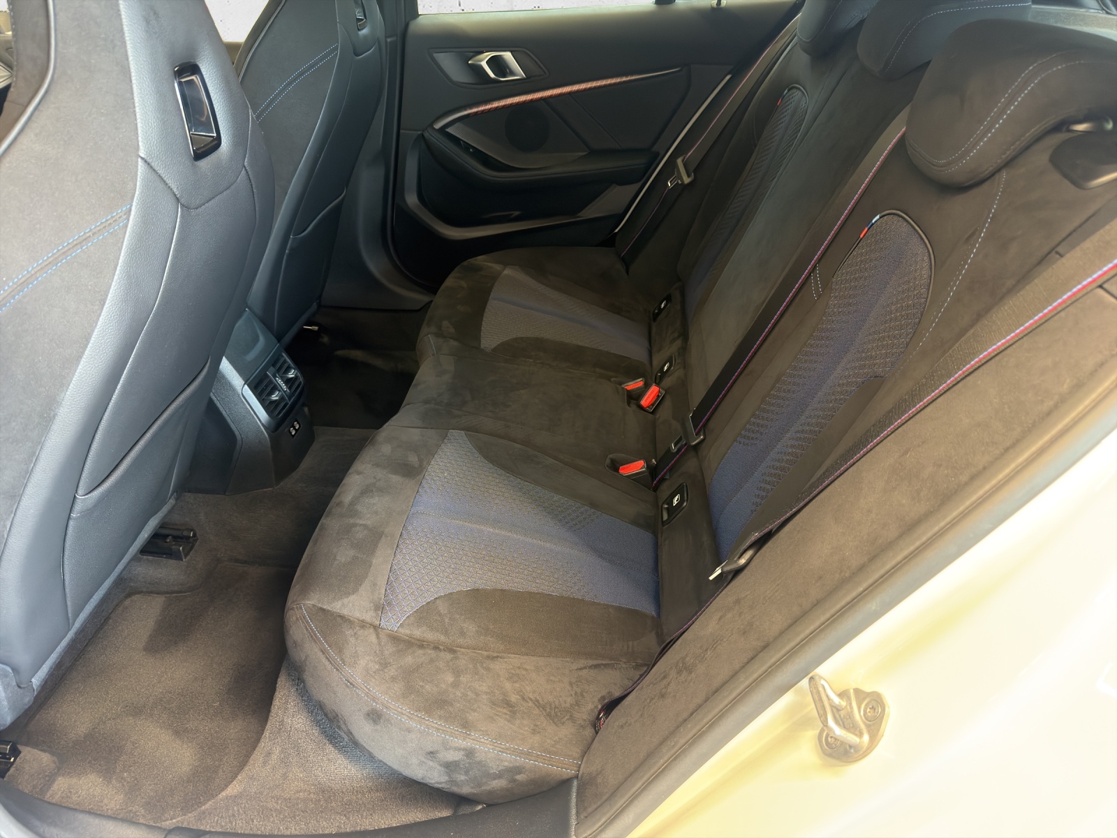 BMW 128ti Steptronic-image-10