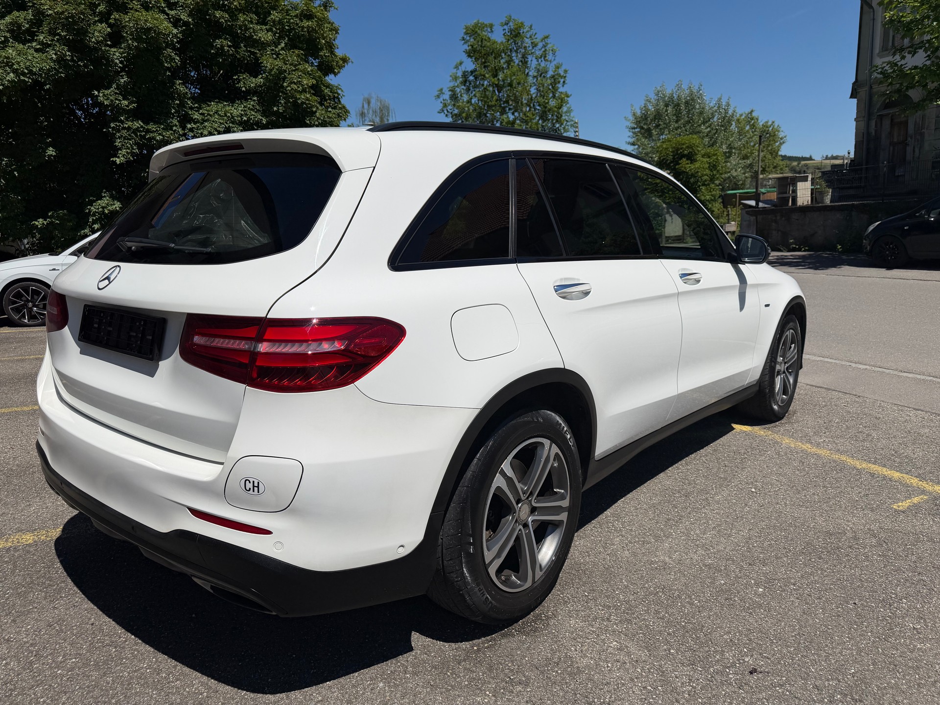 MERCEDES-BENZ GLC 350 e Exclusive 4Matic 7G-Tronic-image-5