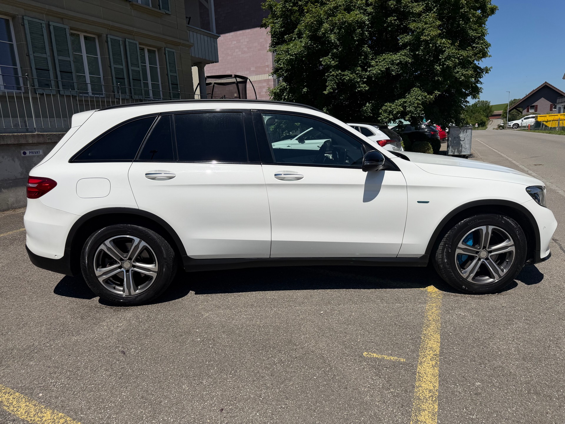 MERCEDES-BENZ GLC 350 e Exclusive 4Matic 7G-Tronic-image-6