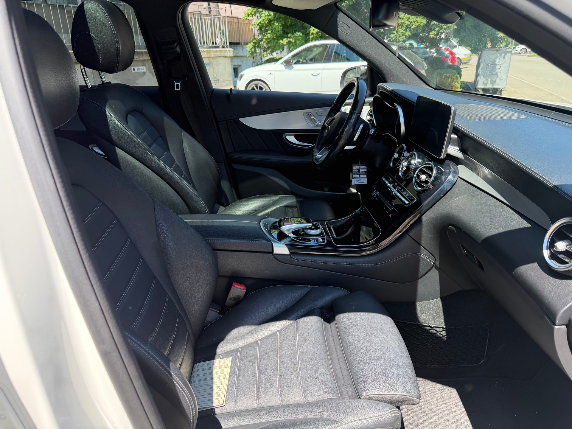 MERCEDES-BENZ GLC 350 e Exclusive 4Matic 7G-Tronic-image-8