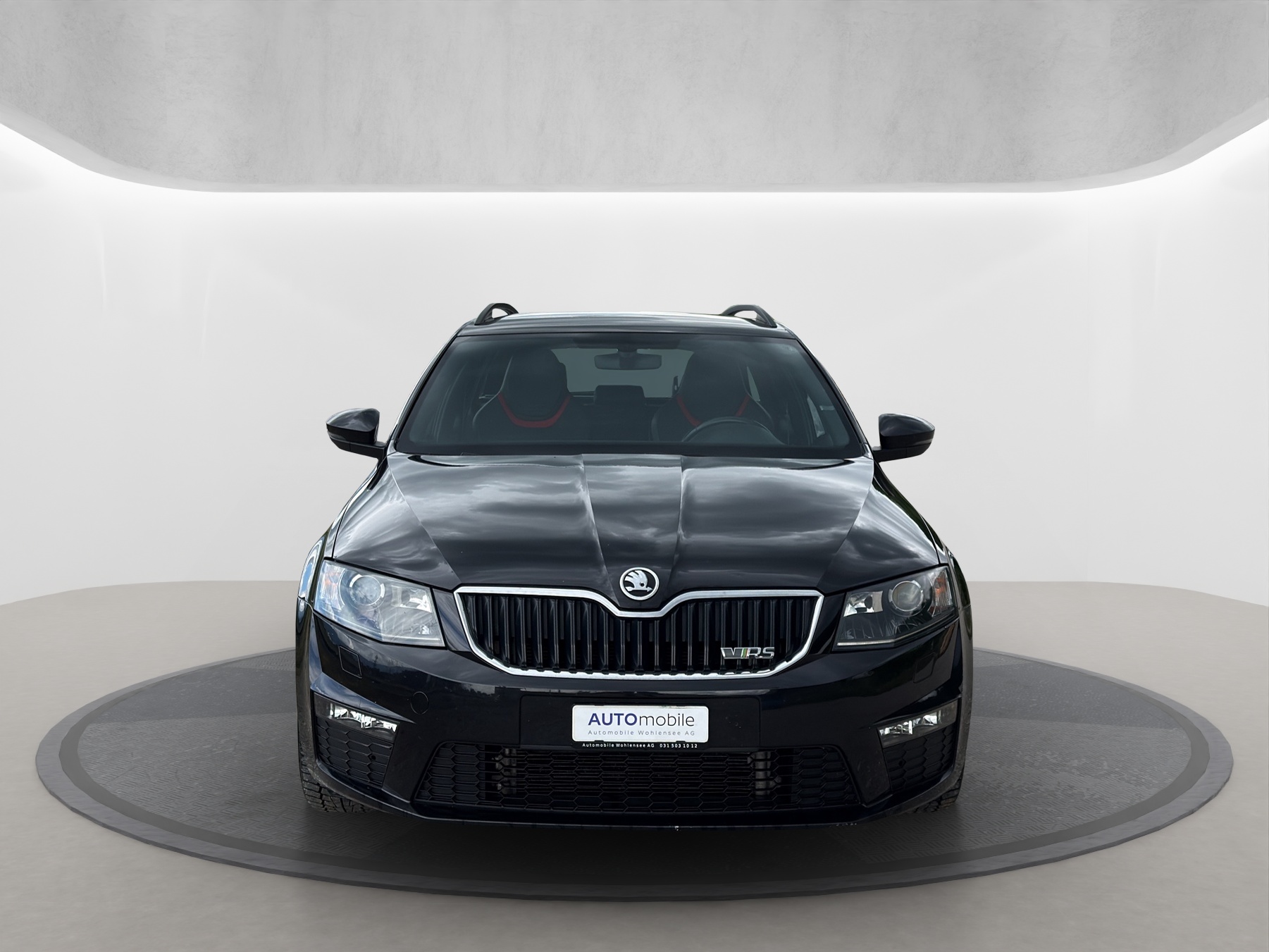 SKODA Octavia Combi 2.0 TDI RS 4x4 DSG-image-2