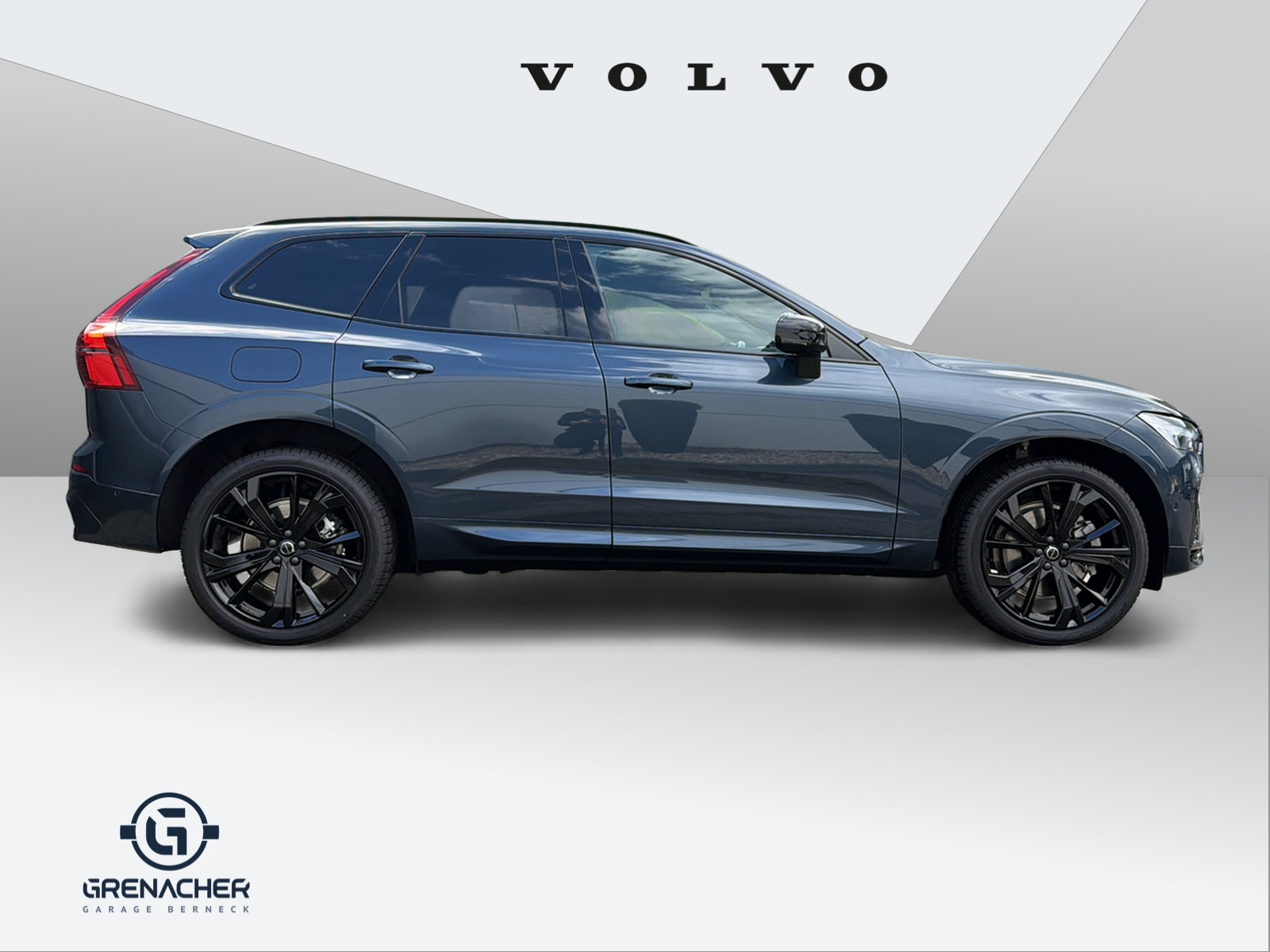 VOLVO XC60 2.0 T6 TE Black Edition eAWD-showroom-element-2