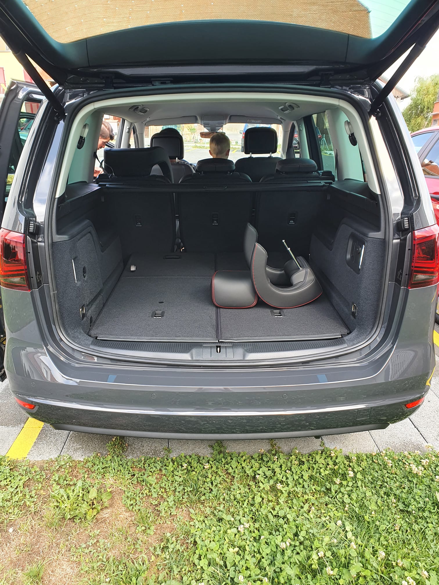 SEAT 1.4 TSI Hola FR DSG S/S-image-2