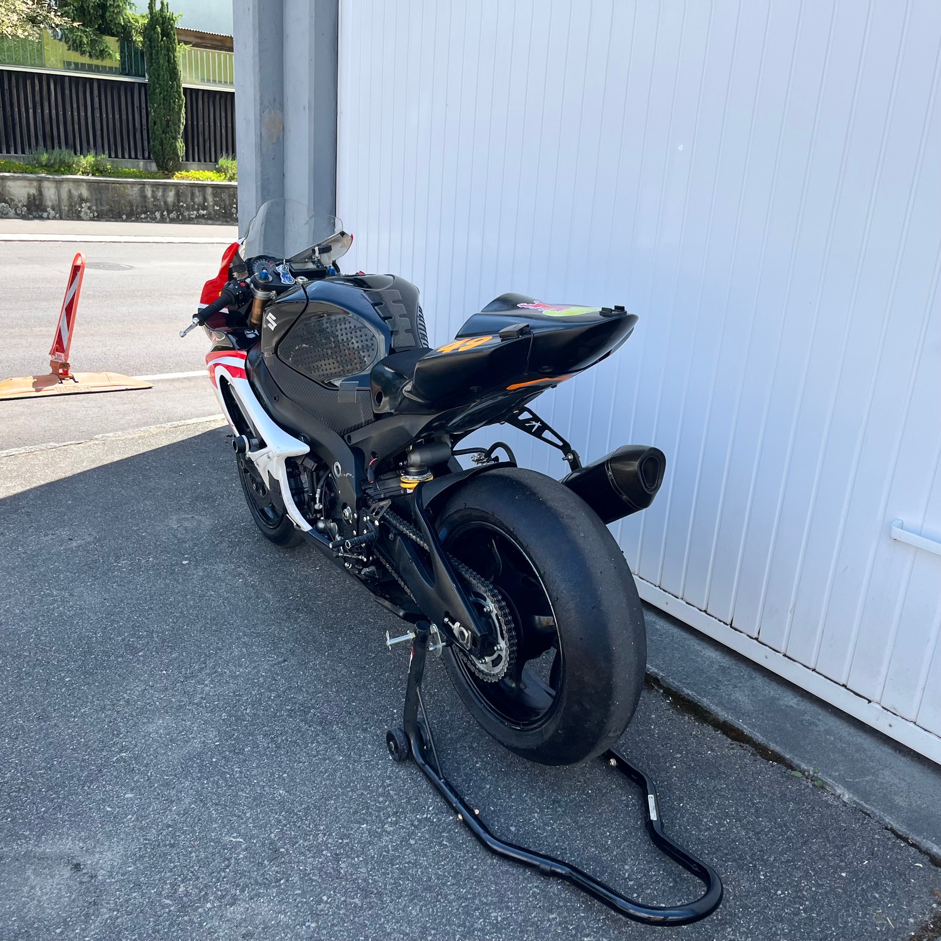 SUZUKI GSX-R 1000 K8-image-1
