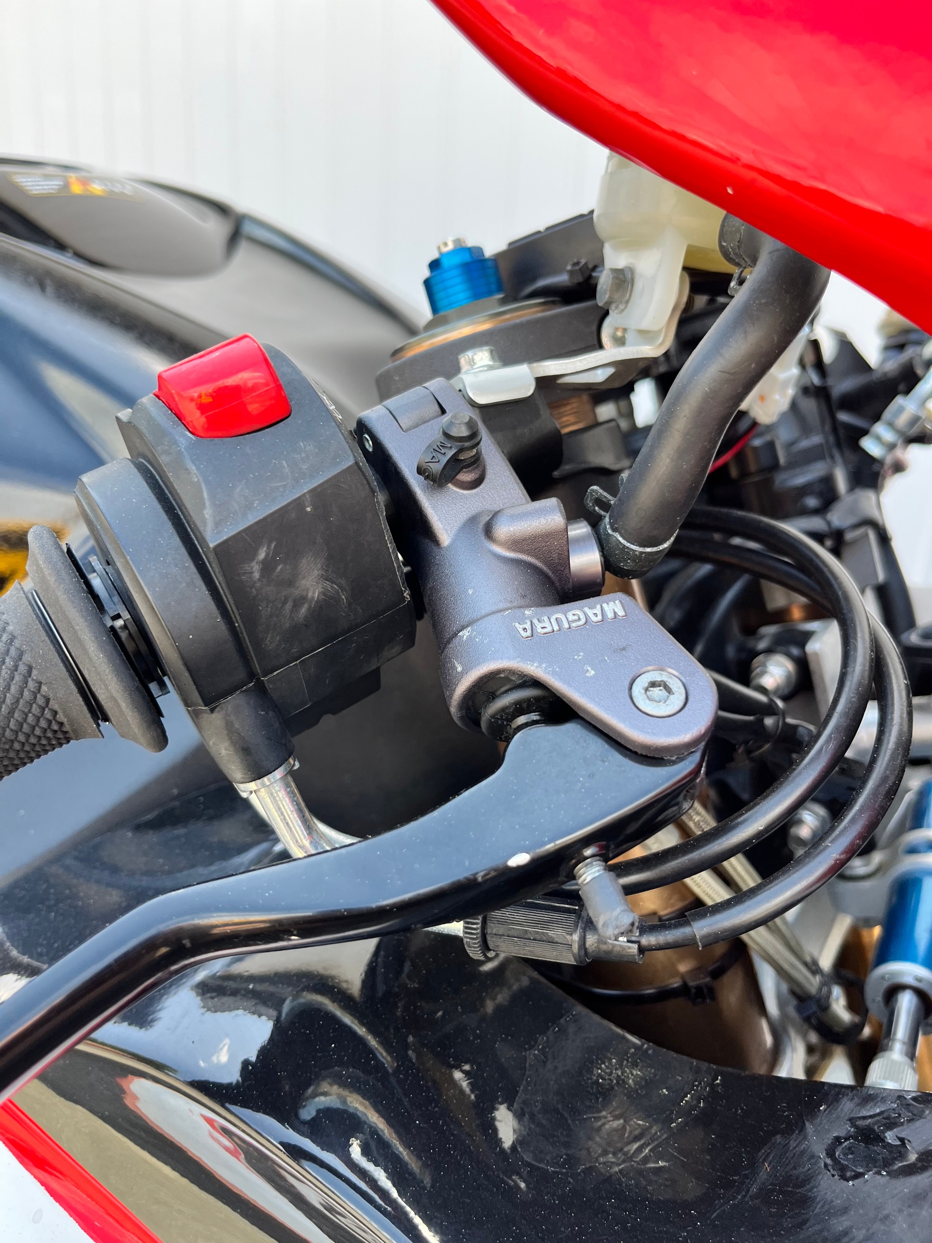 SUZUKI GSX-R 1000 K8-image-7