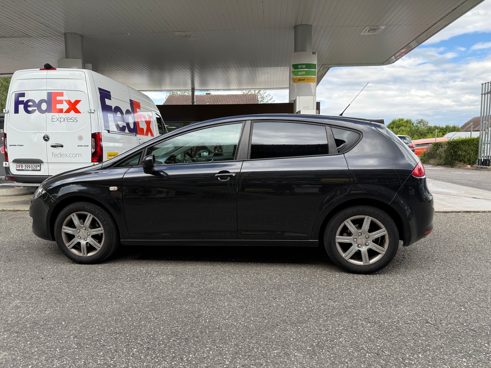 SEAT Leon 1.6 Stylance-image-2