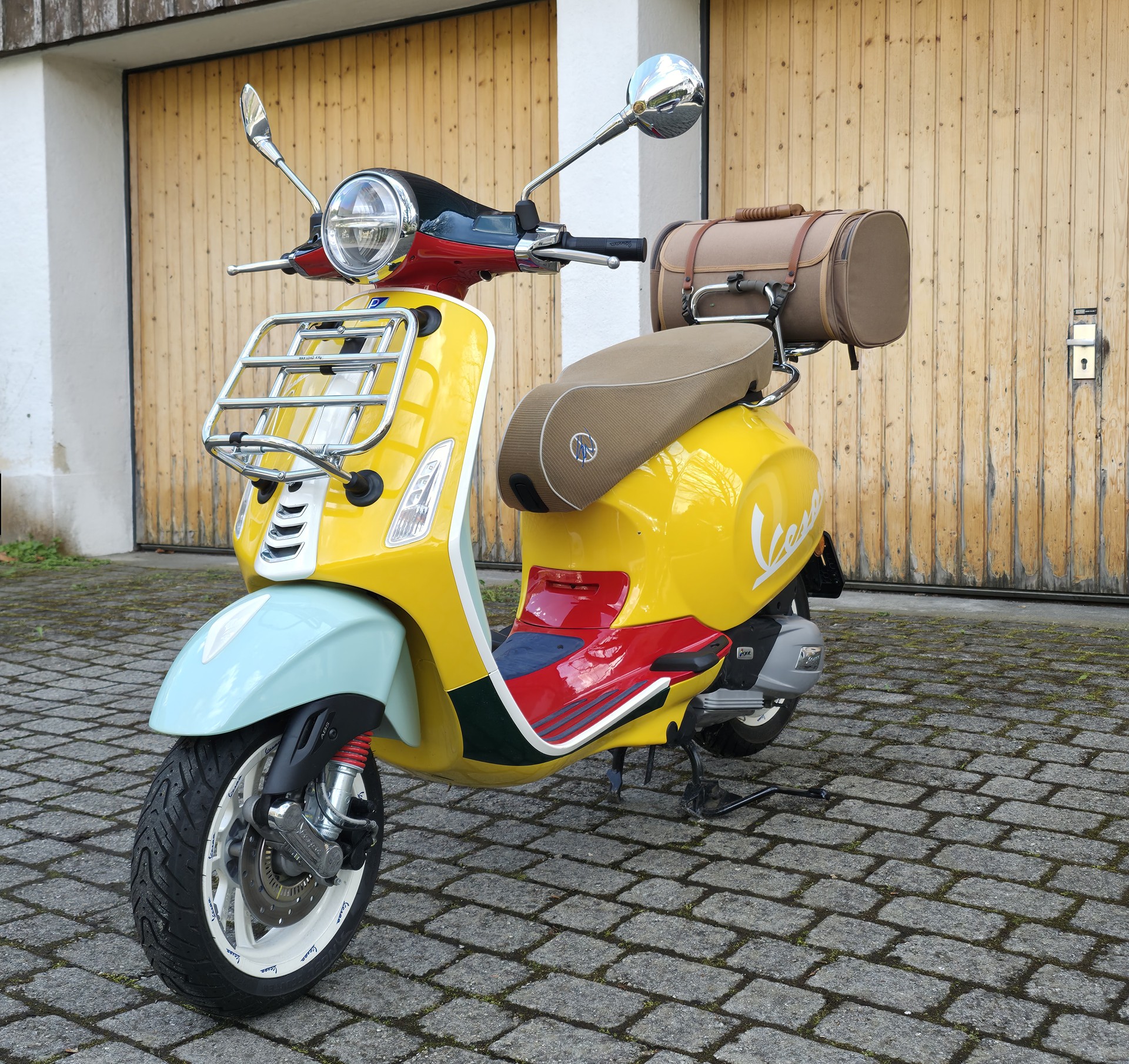 PIAGGIO Vespa 125 Primavera Wotherspoon-image-1