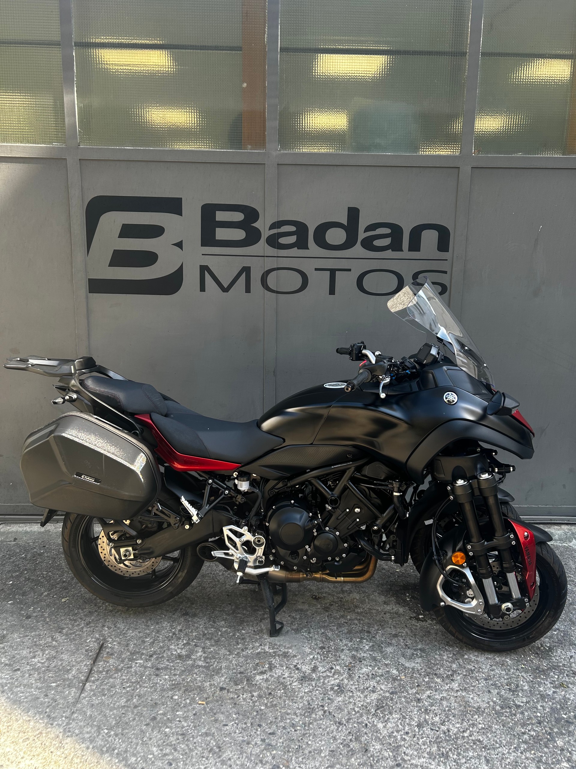 YAMAHA Niken GT