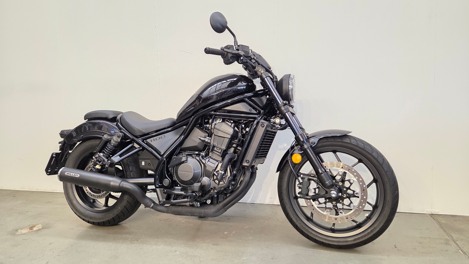 HONDA CMX 1100 Rebel-image-2