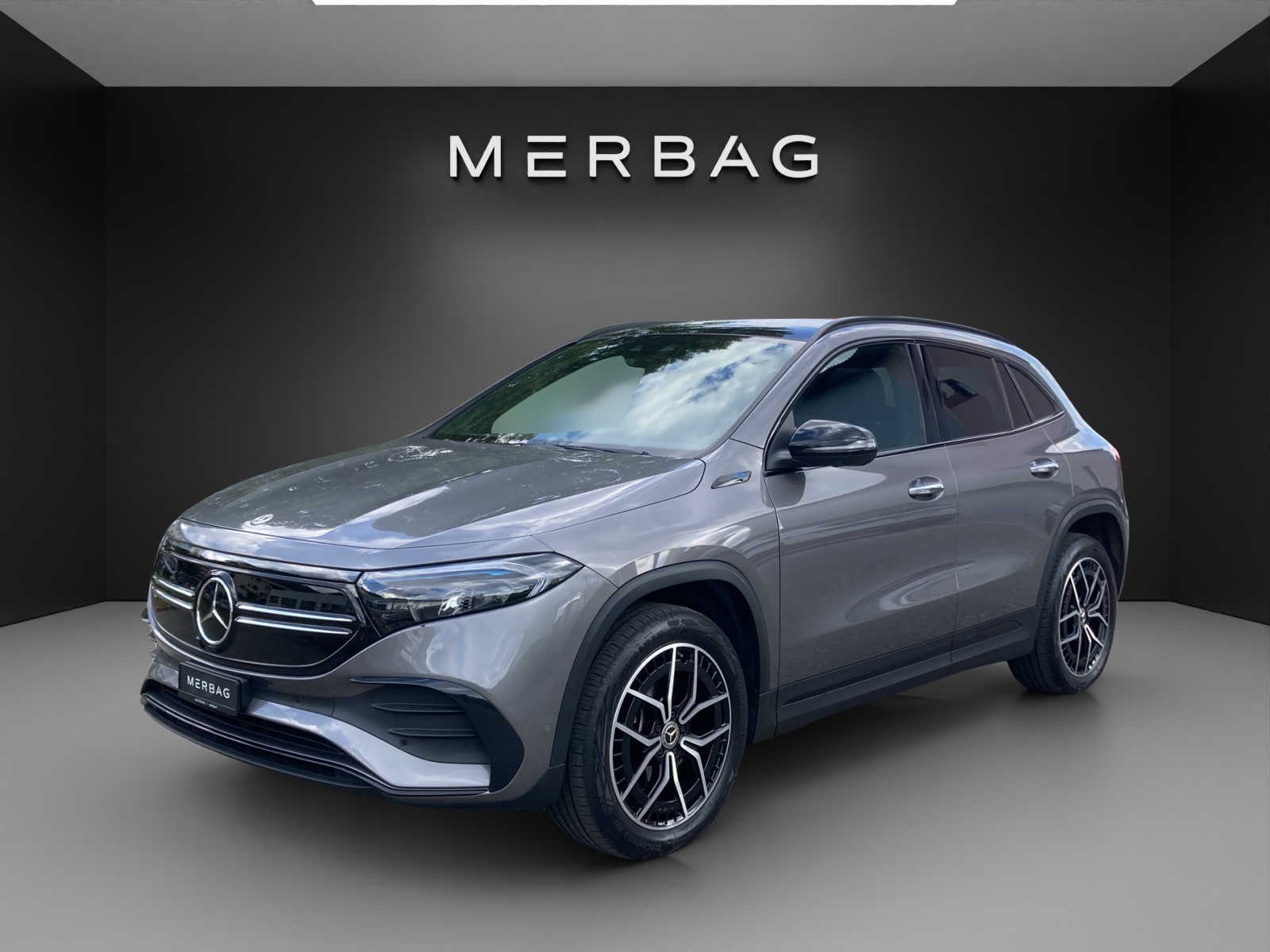 MERCEDES-BENZ EQB 300 4Matic AMG Line