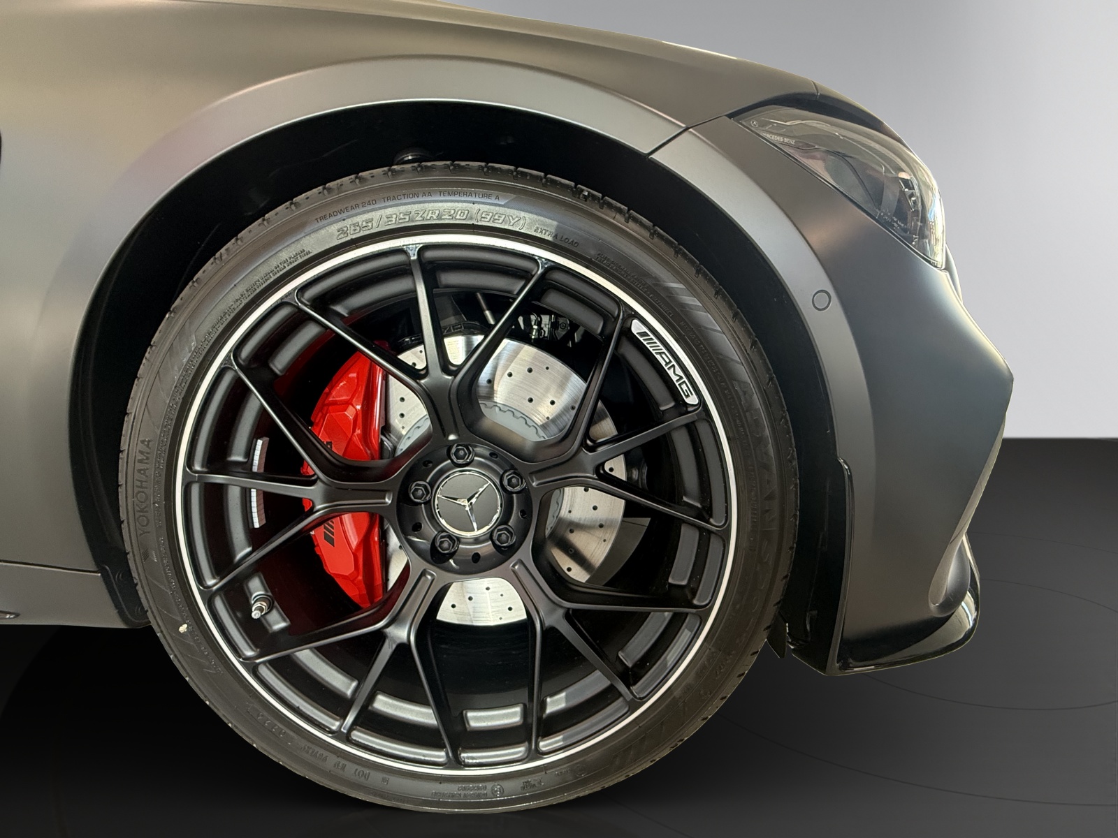 MERCEDES-BENZ CLE AMG 53 Cabrio 4Matic+ 9G-Tronic-image-6