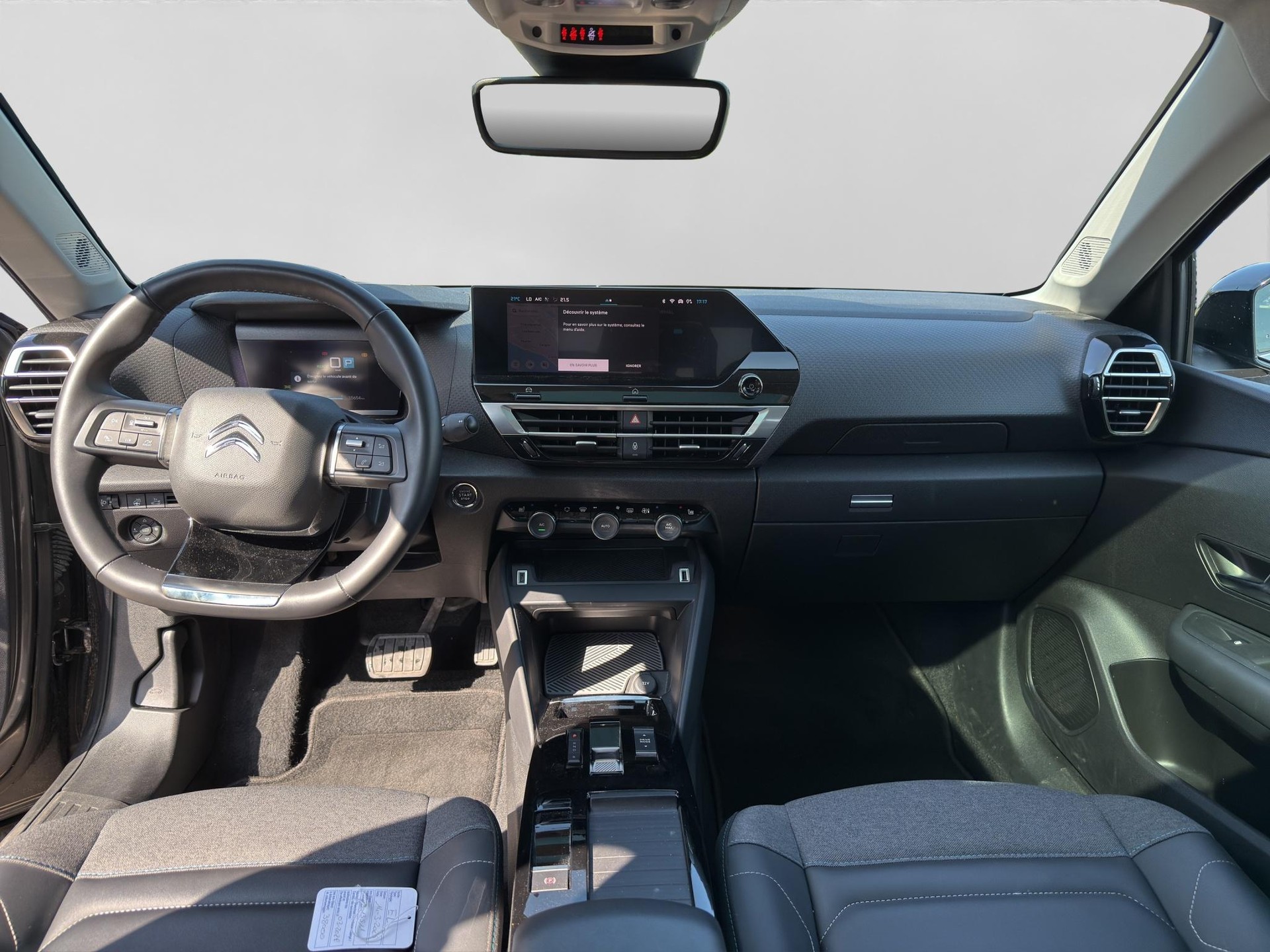 CITROEN e-C4 X Shine-image-8