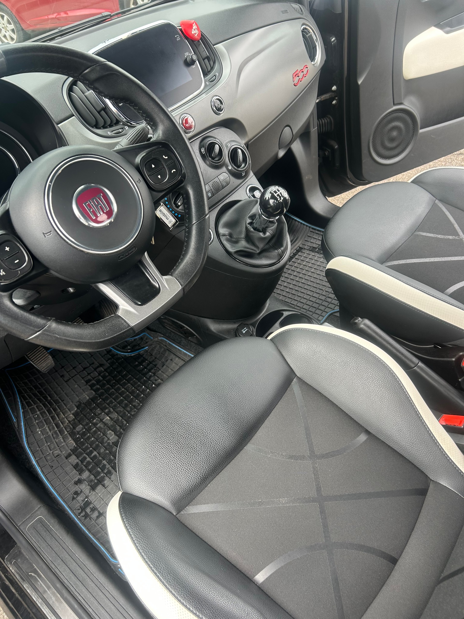FIAT 500 0.9 Twinair Anniversario-showroom-element-3