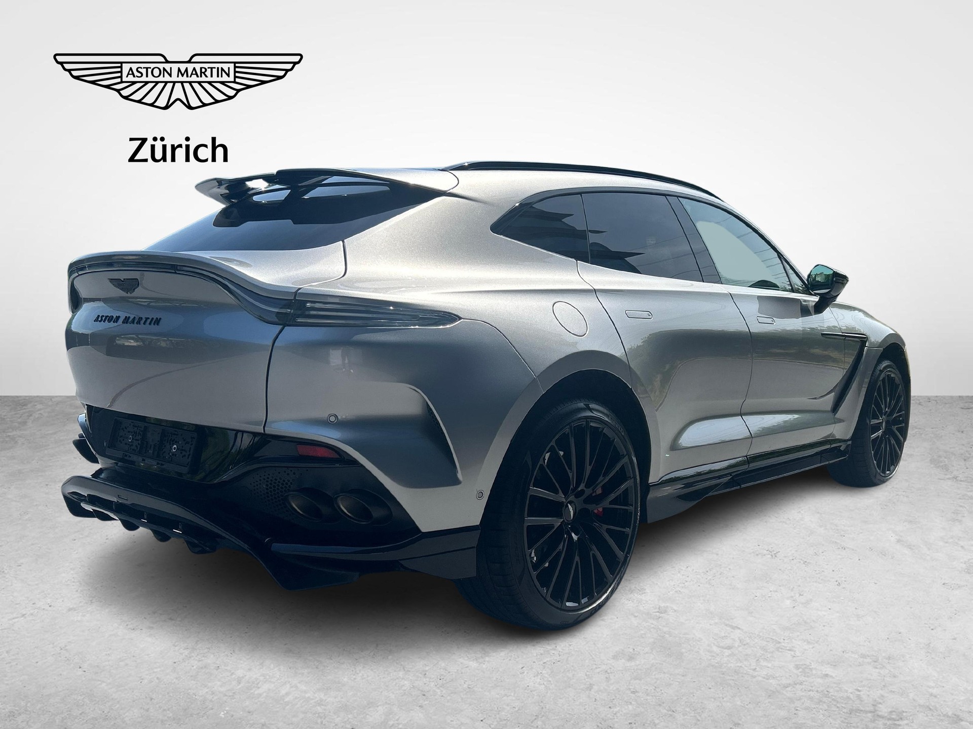 ASTON MARTIN DBX 707 4.0 V8 Bi-Turbo-image-4