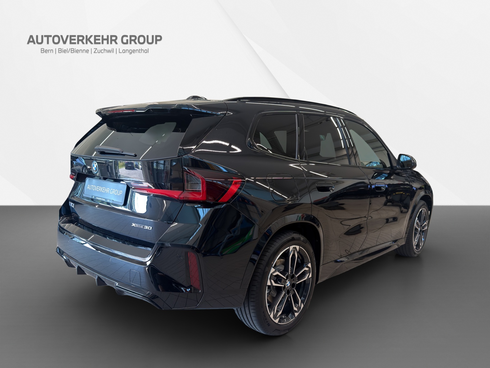 BMW iX1 xDrive 30 M Sport Edition-image-5