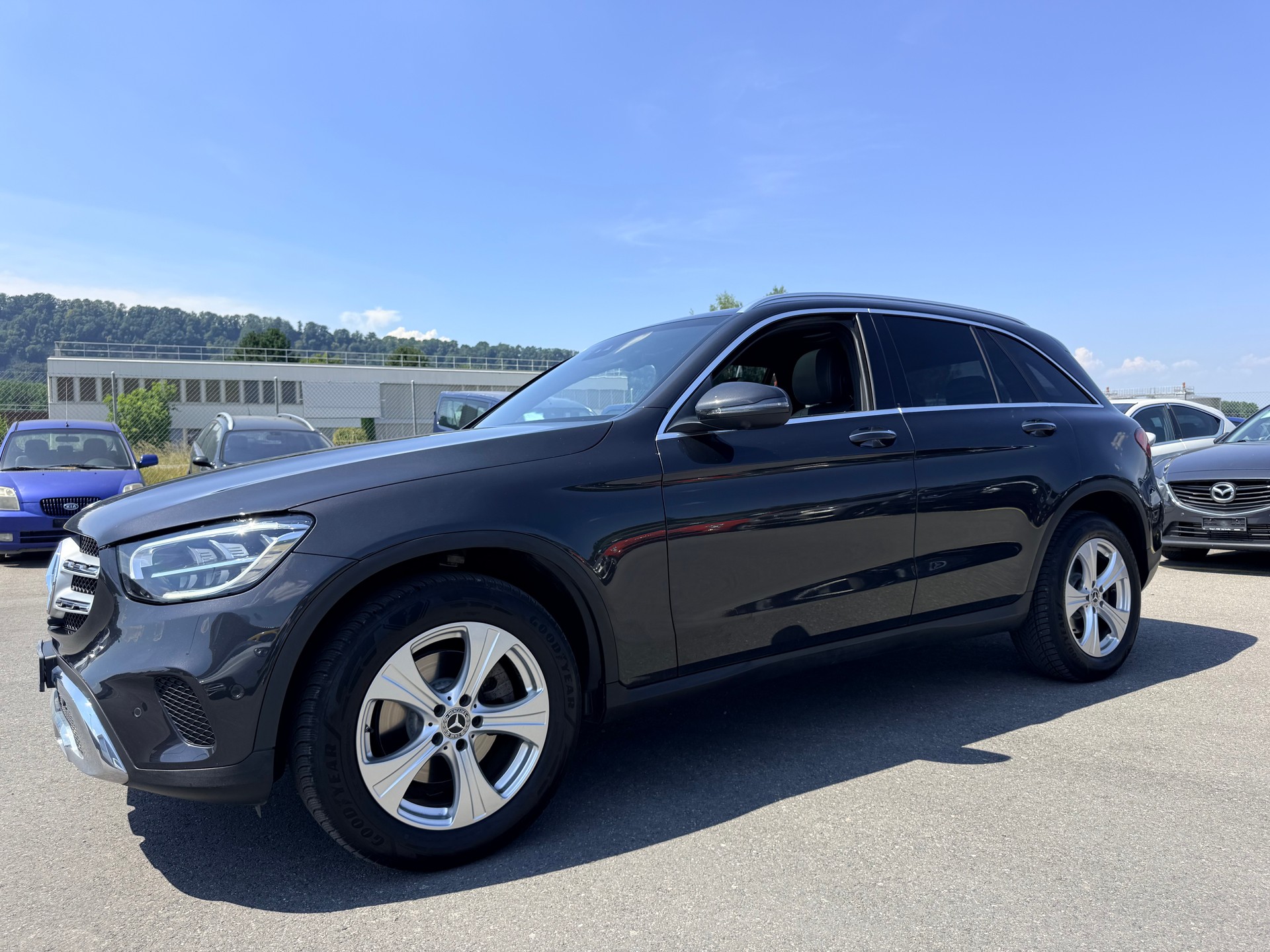 MERCEDES-BENZ GLC 220 d 4Matic 9G-Tronic-image-1