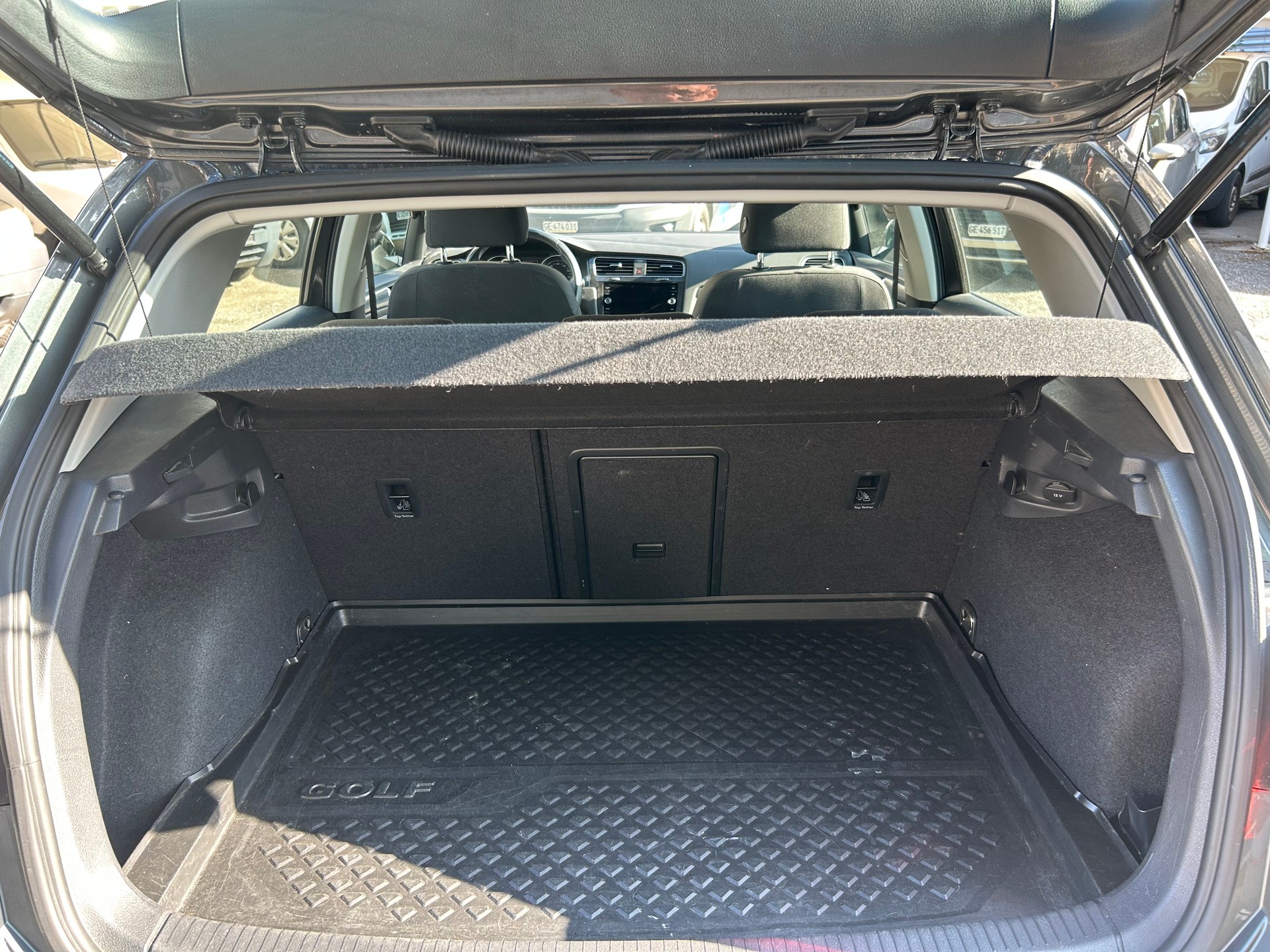VW Golf 1.0 TSI Comfortline DSG-image-8