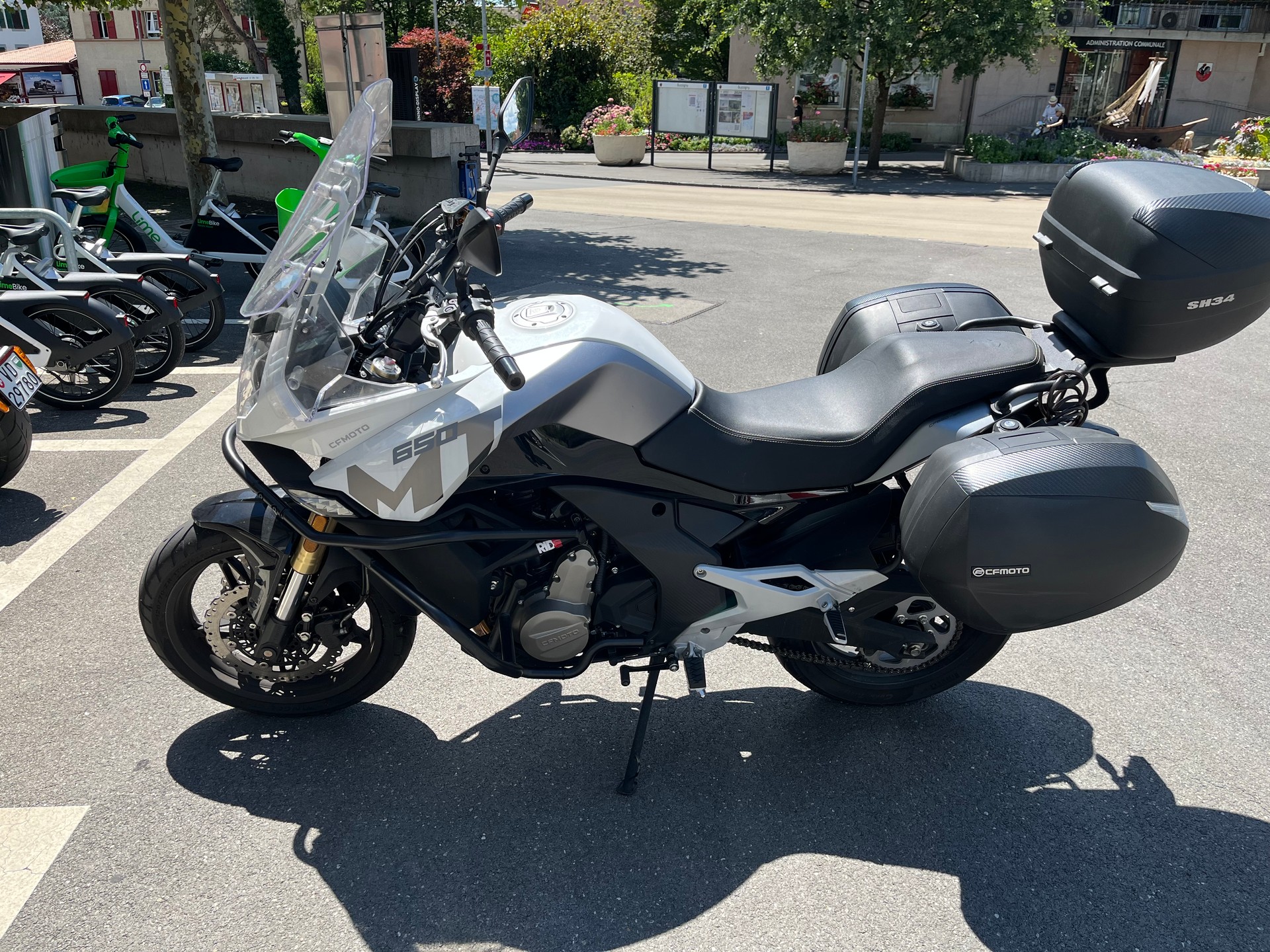CF MOTO 650MT-image-0