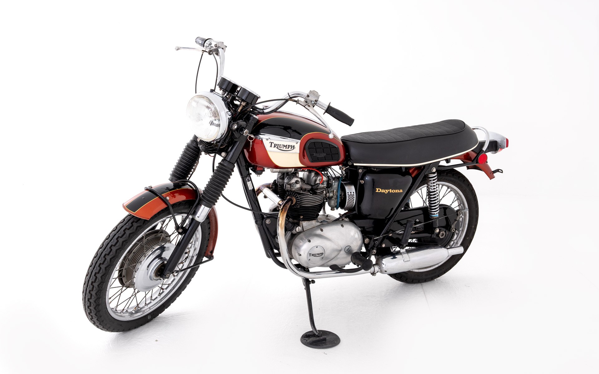 TRIUMPH T 100P-image-4