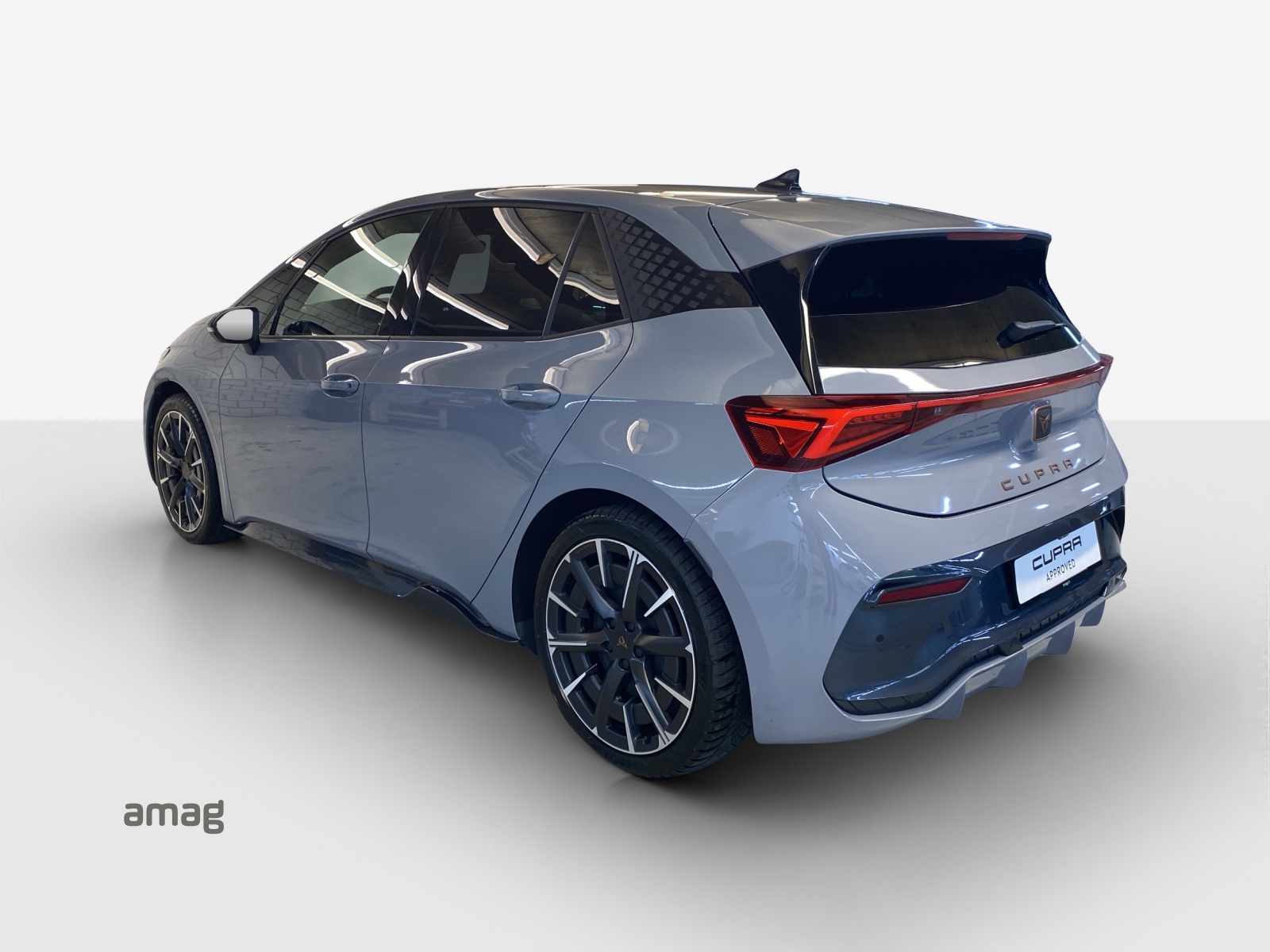 CUPRA Born 77 kWh e-Boost-showroom-element-2