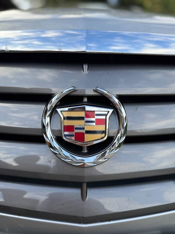 CADILLAC CTS-image-2
