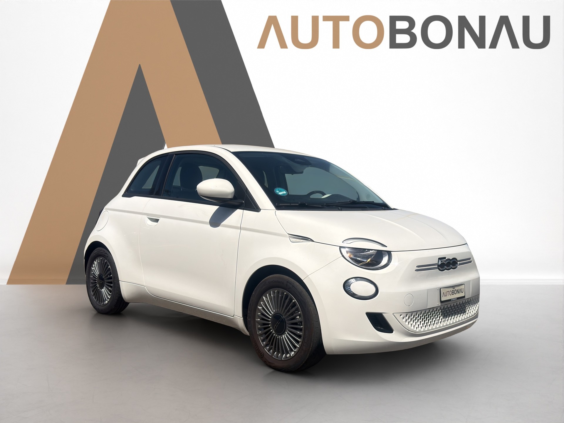 FIAT 500 Electric Cult 320KM Pack Comfort-image-56
